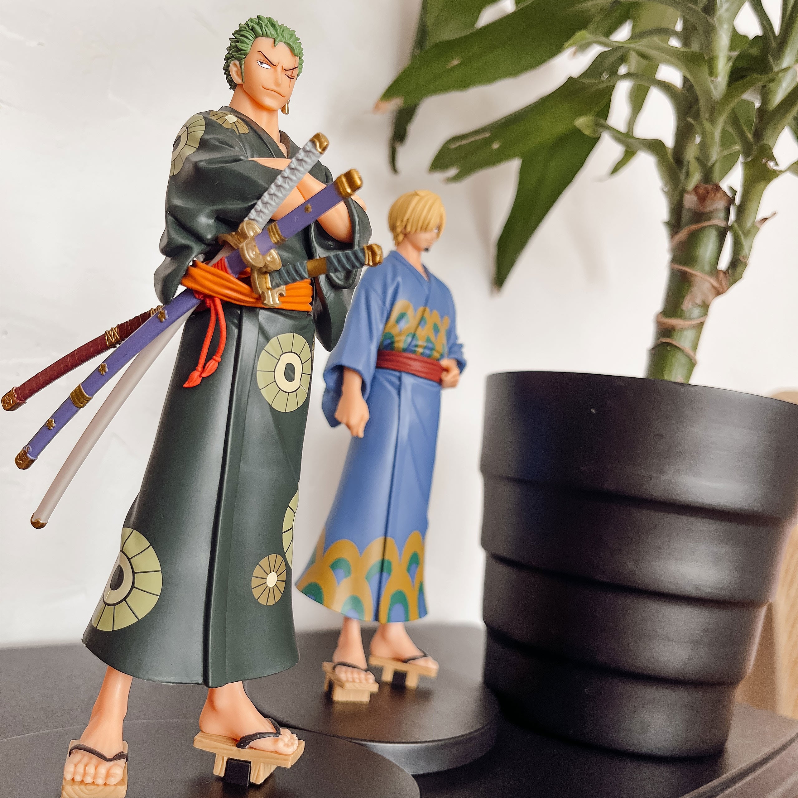 Product image One Piece - Roronoa Zoro Figure Grandline Series