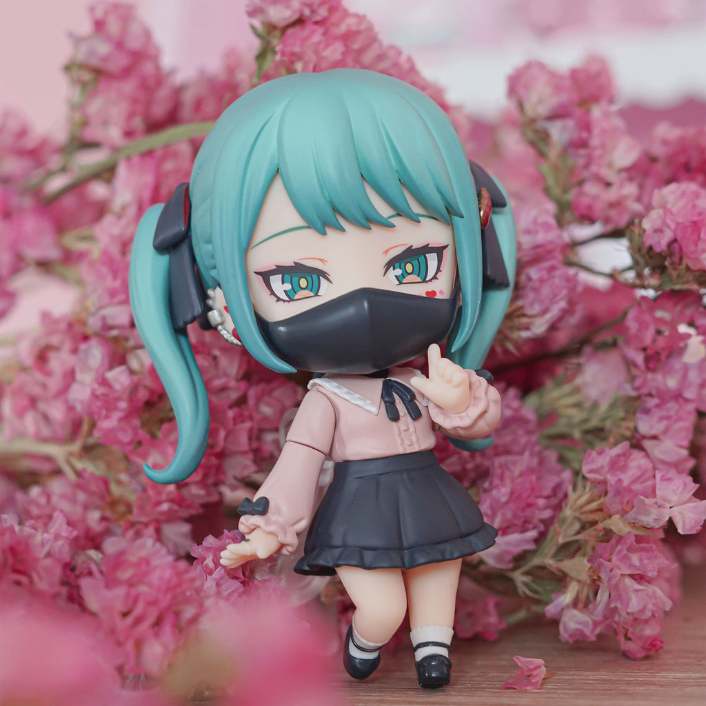 Product image Hatsune Miku - Nendoroid Action Figure The Vampire Version