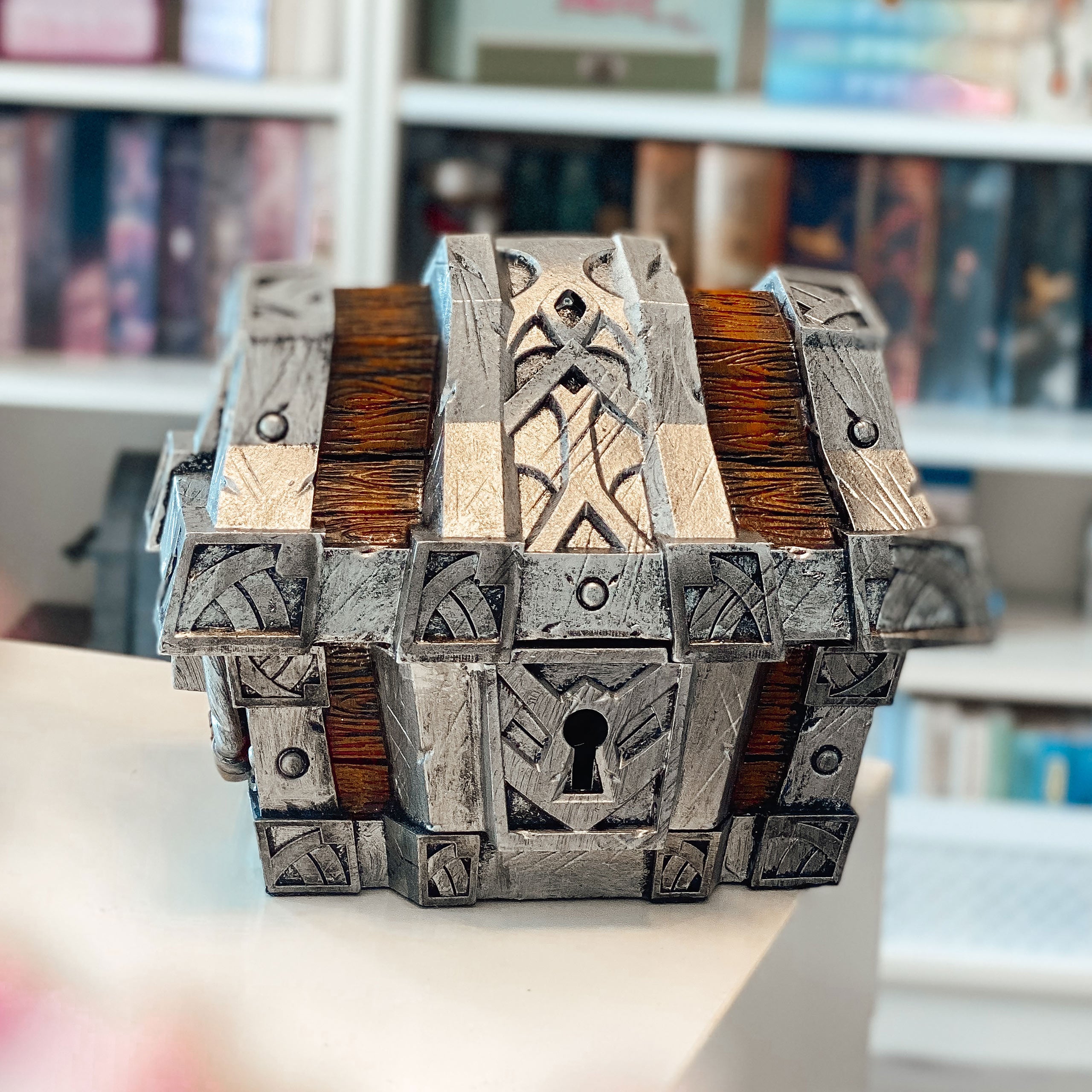 Product image World of Warcraft - Silverbound Treasure Chest