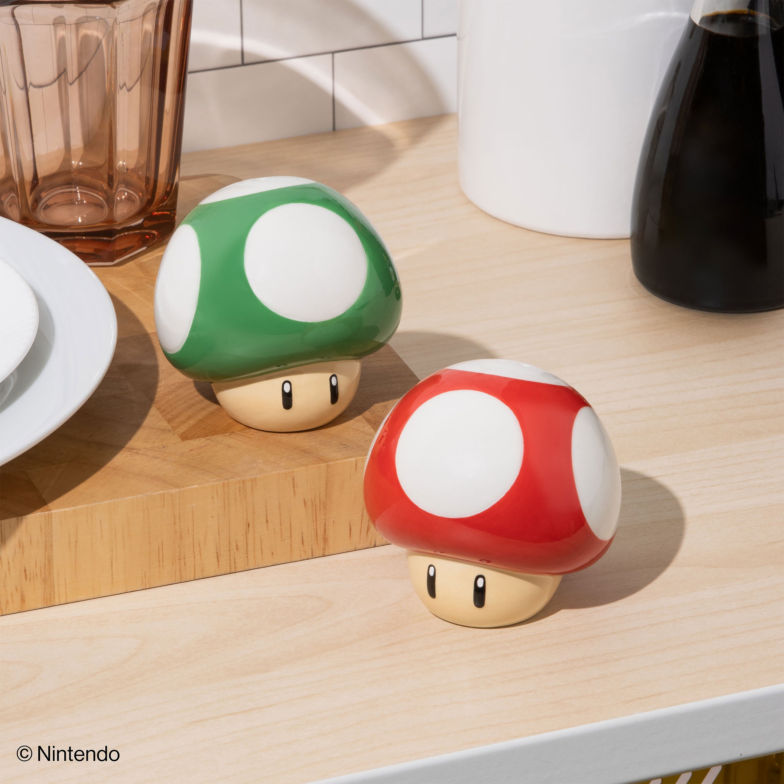Product image Super Mario - Super Mushroom and 1 UP Mushroom Salt & Pepper Shakers