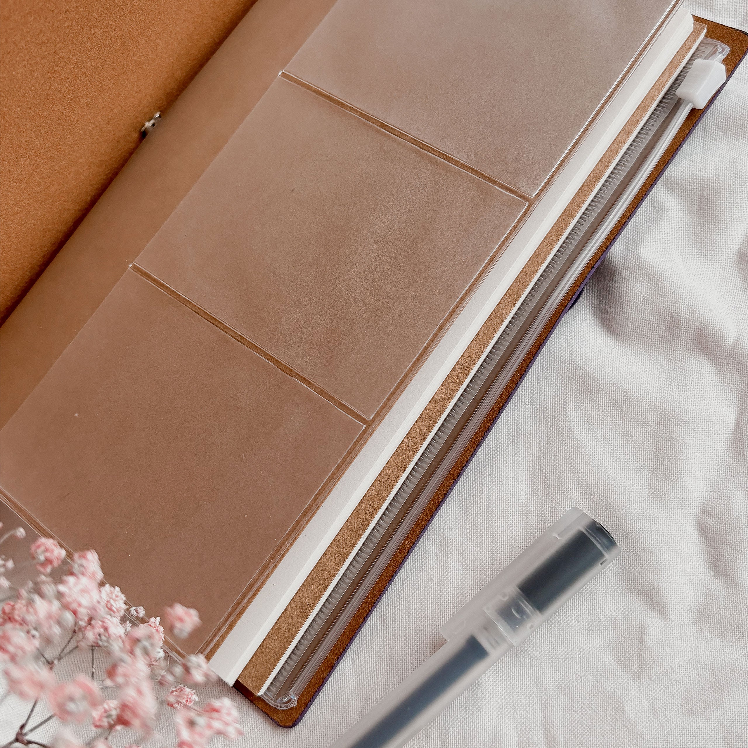 Product image Jujutsu Kaisen - Yuji Itadori & Gojo Satoru Notebook