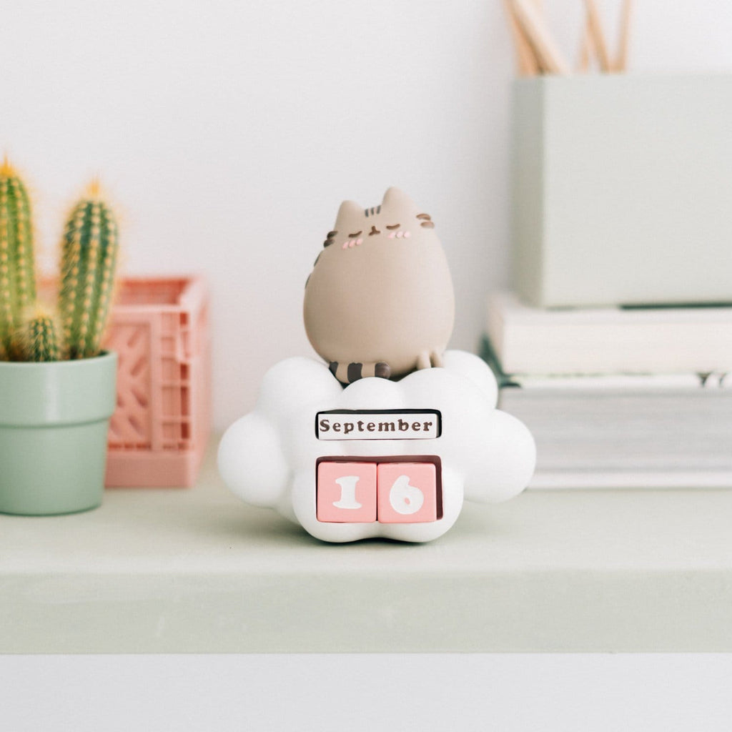Product image Pusheen - Purrfect Love - 3D Calendar