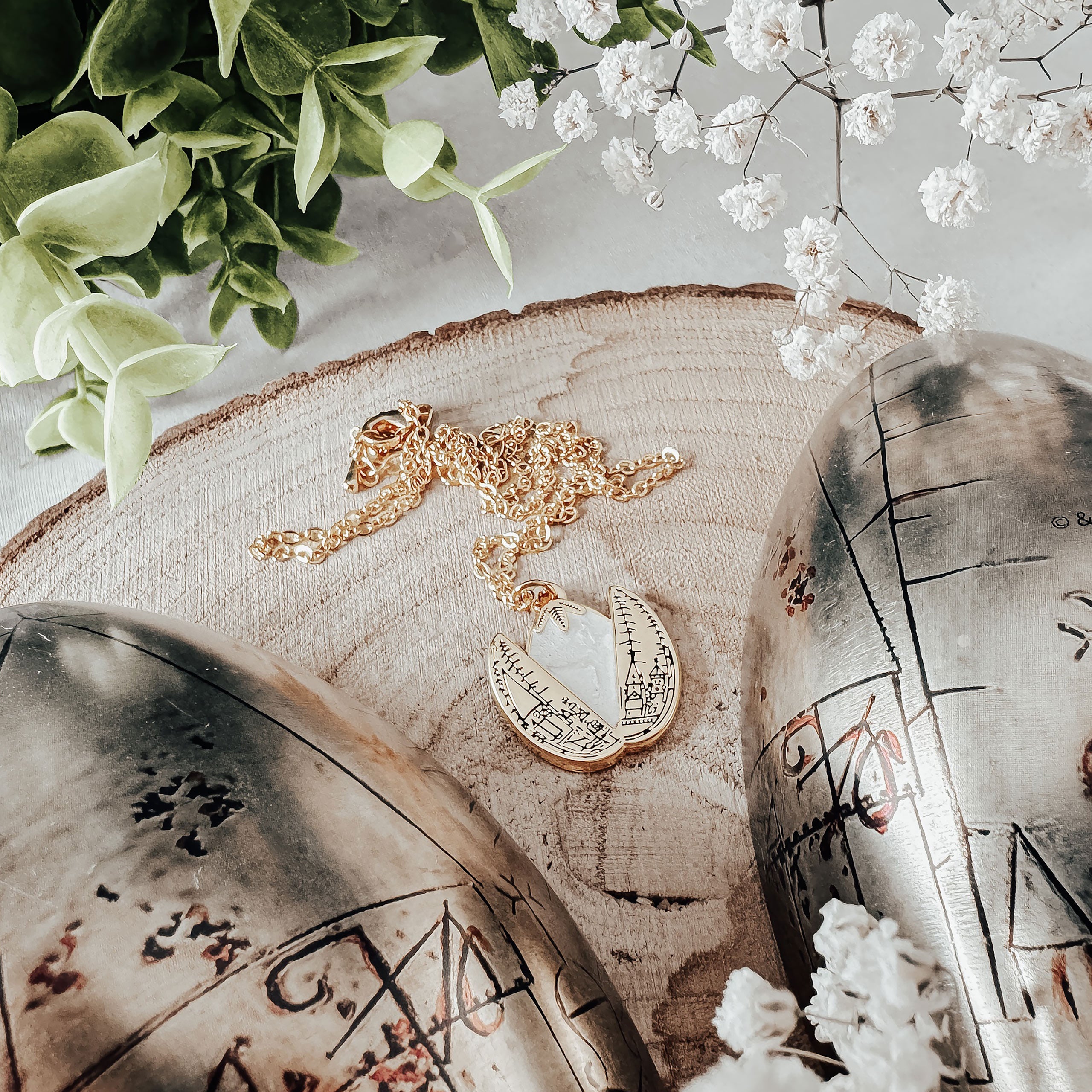 Product image Harry Potter - The Golden Egg Gift Box with Necklace