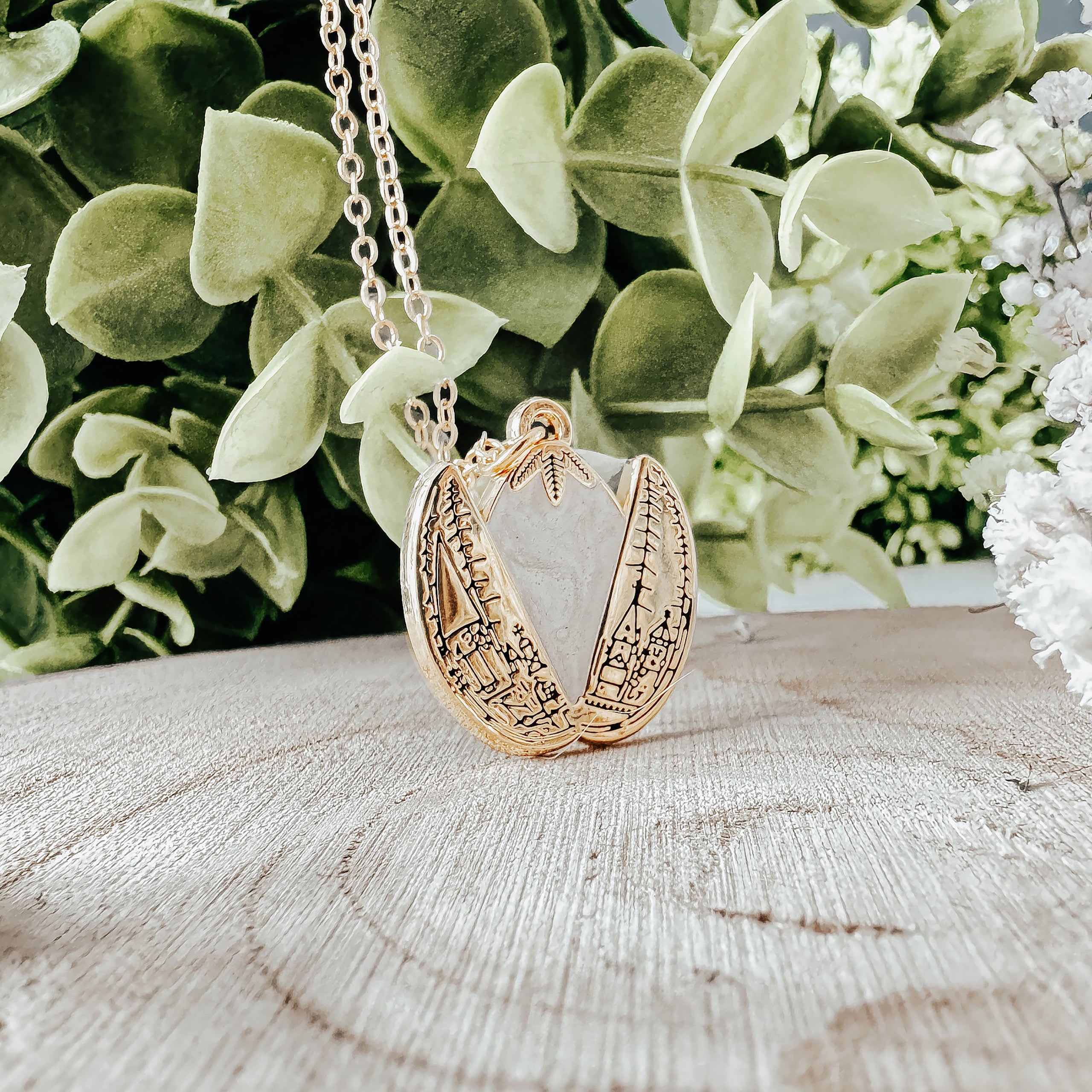 Product image Harry Potter - The Golden Egg Gift Box with Necklace