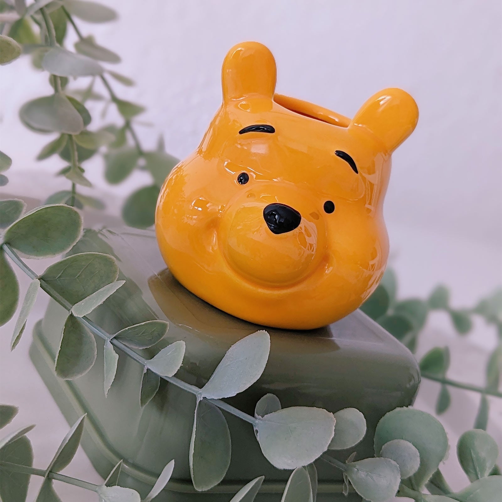 Product image Winnie the Pooh - Face 3D Mini Flower Pot