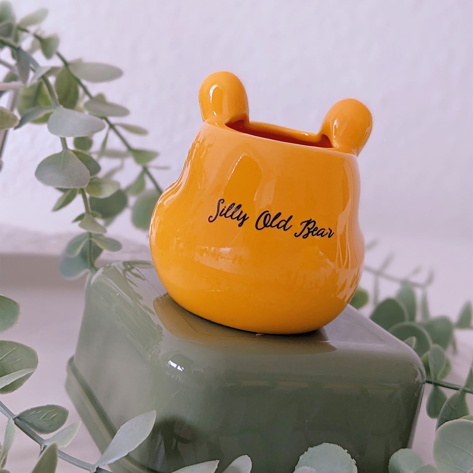 Product image Winnie the Pooh - Face 3D Mini Flower Pot