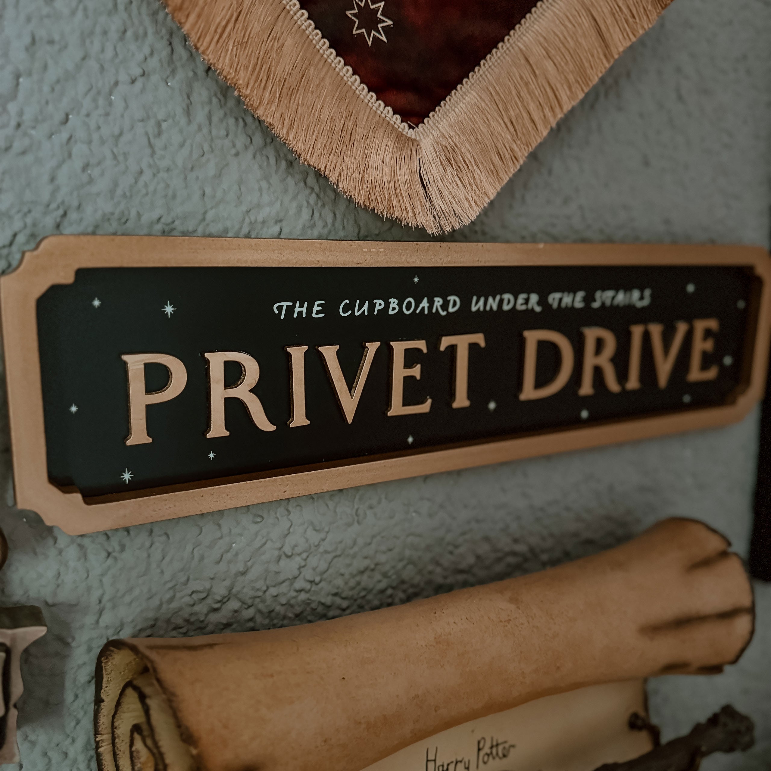 Product image Harry Potter - Privet Drive Glow in the Dark Wooden Wall Art