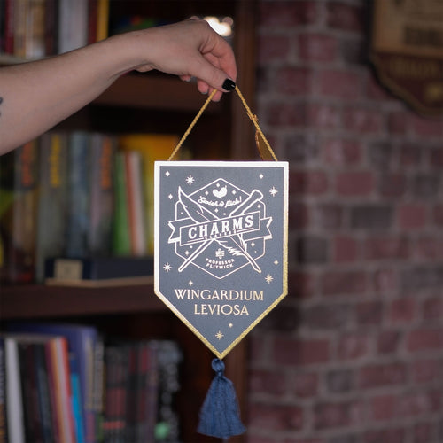 Product image Harry Potter - Alumni Wingardium Leviosa Wooden Wall Art