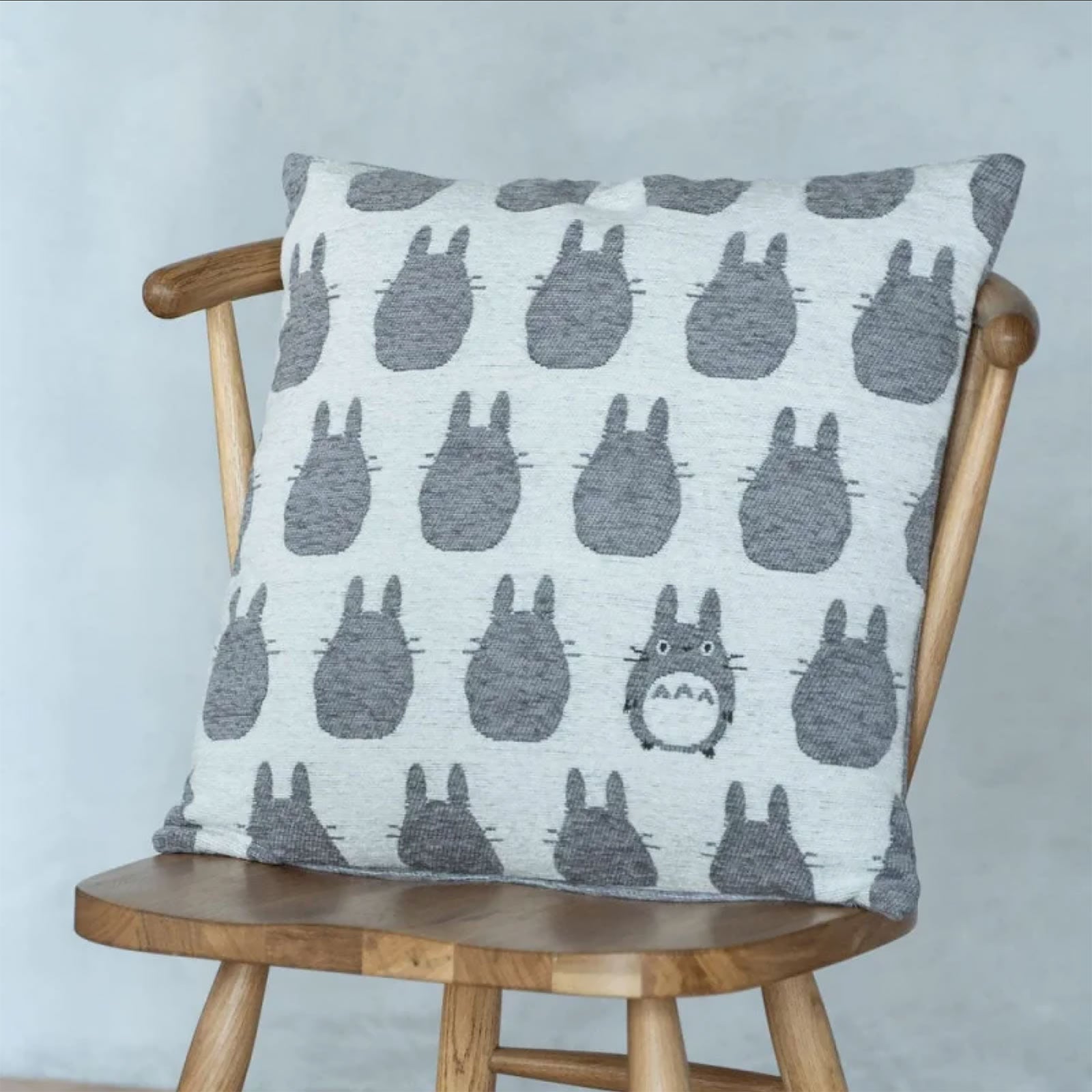 Product image Totoro - Silhouette Totoro Cushion
