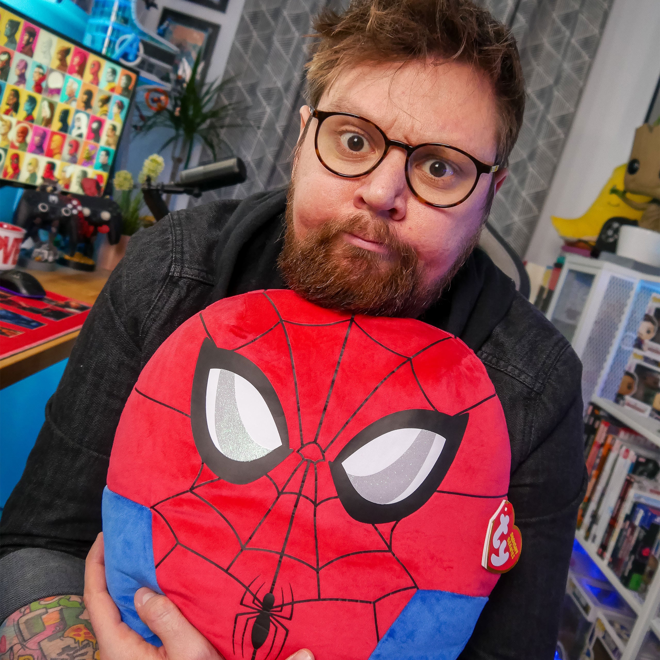 Product image Spider-Man Squishy Beanies Plush Pillow 35cm - Marvel