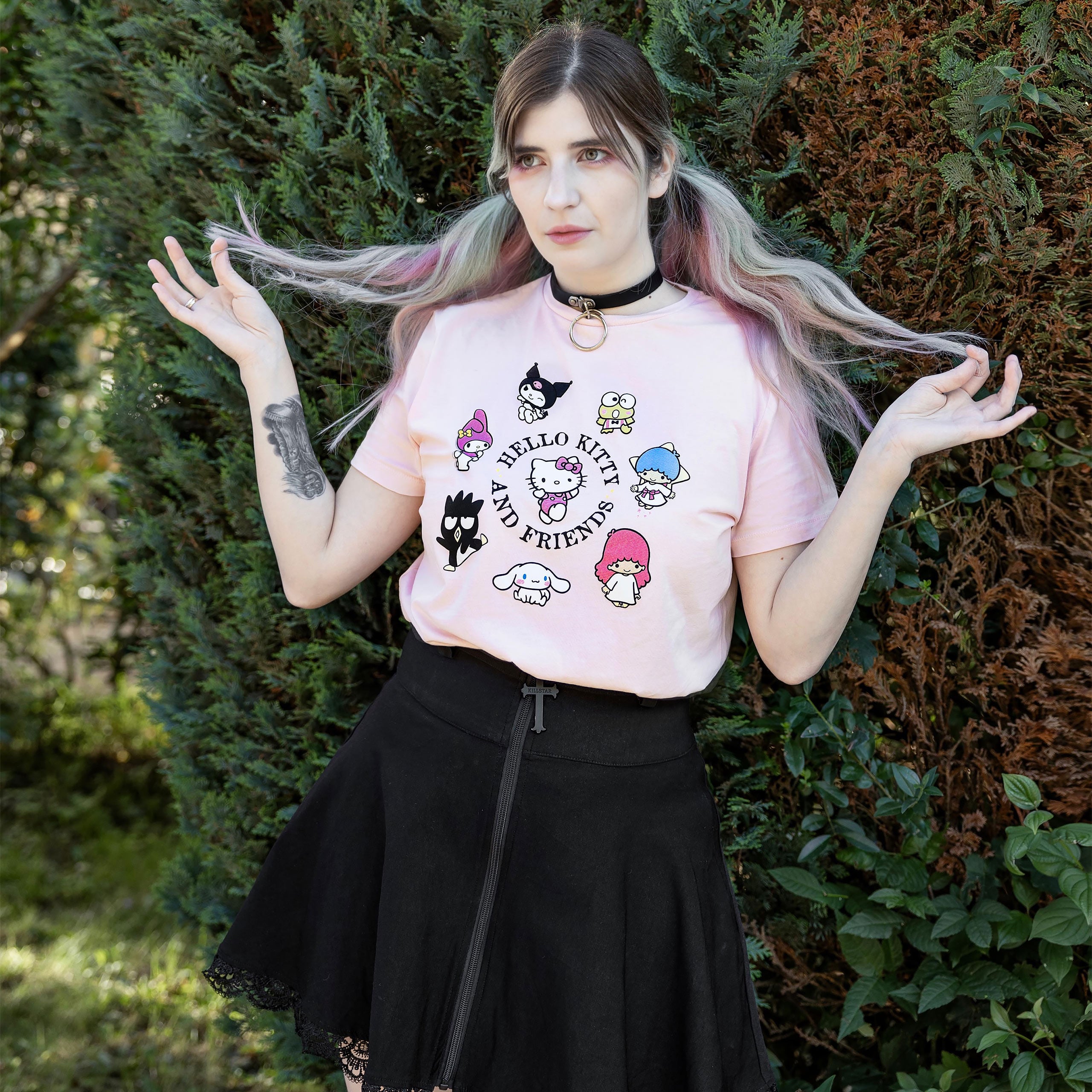 Product image Hello Kitty and Friends T-Shirt pink