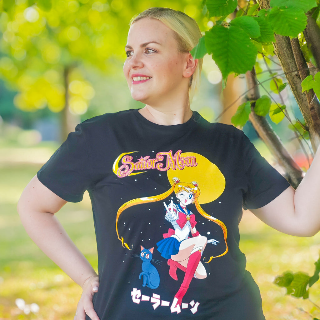 Product image Sailor Moon with Luna T-Shirt black