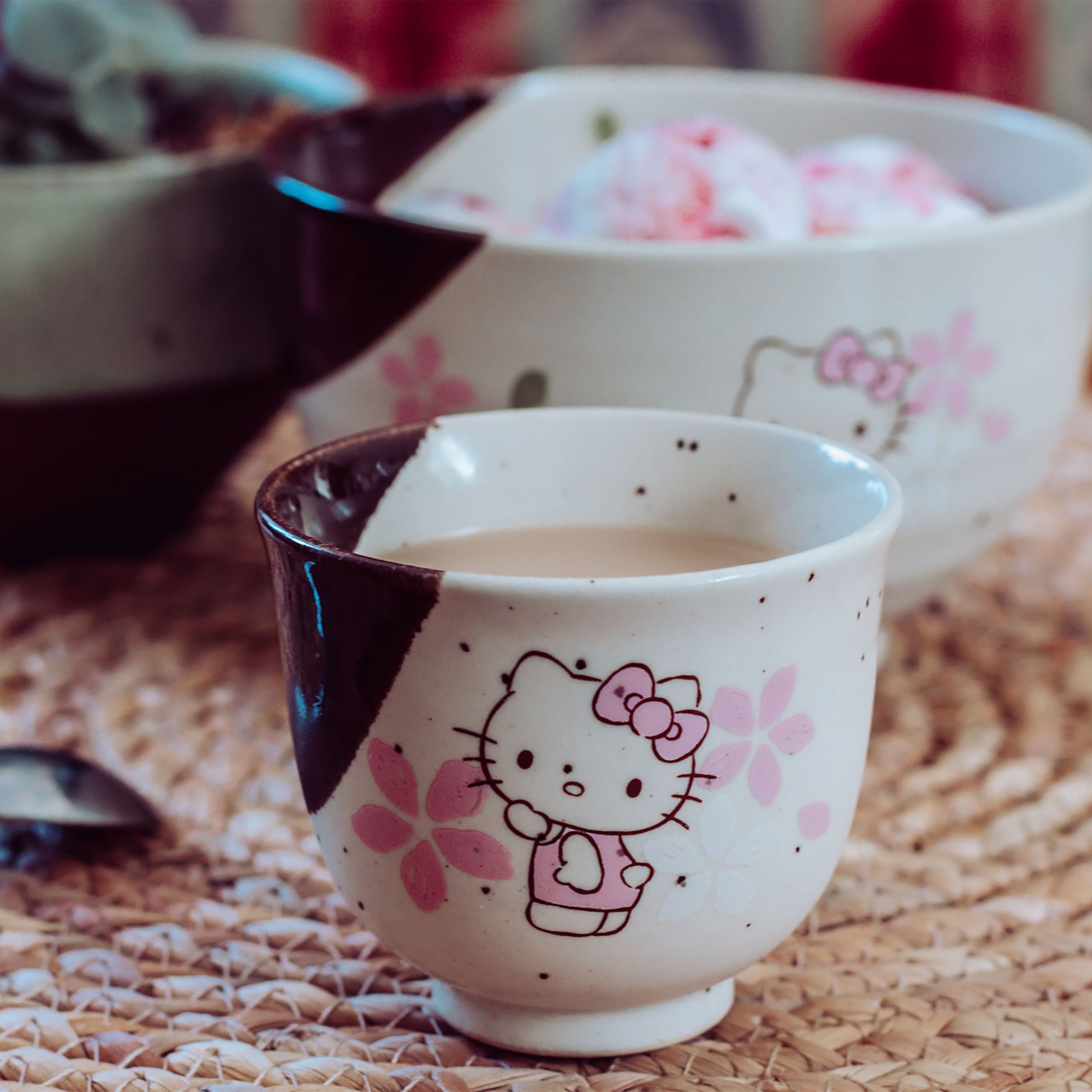 Product image Hello Kitty - Mino Cherry Blossom Cup