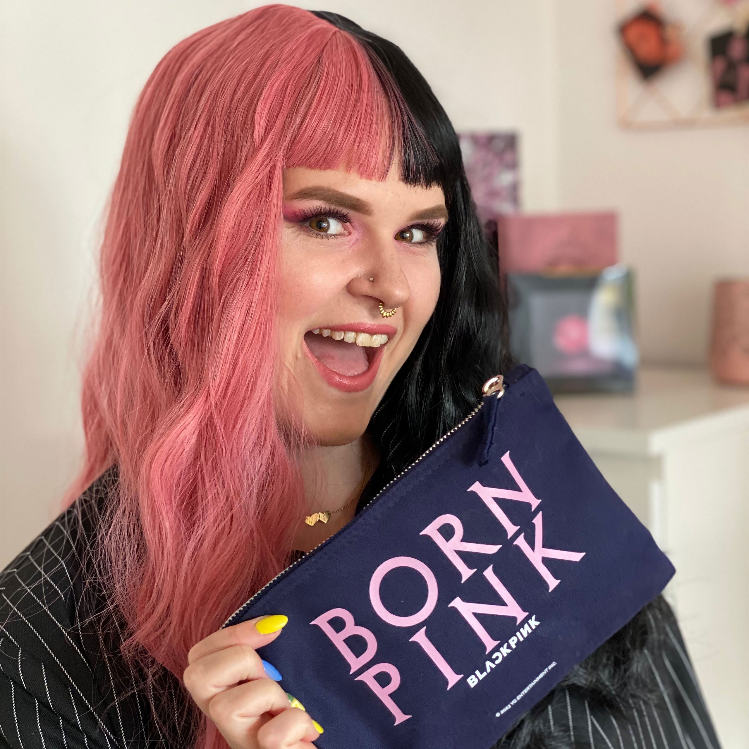 Product image Blackpink - Born Pink Cosmetic Bag