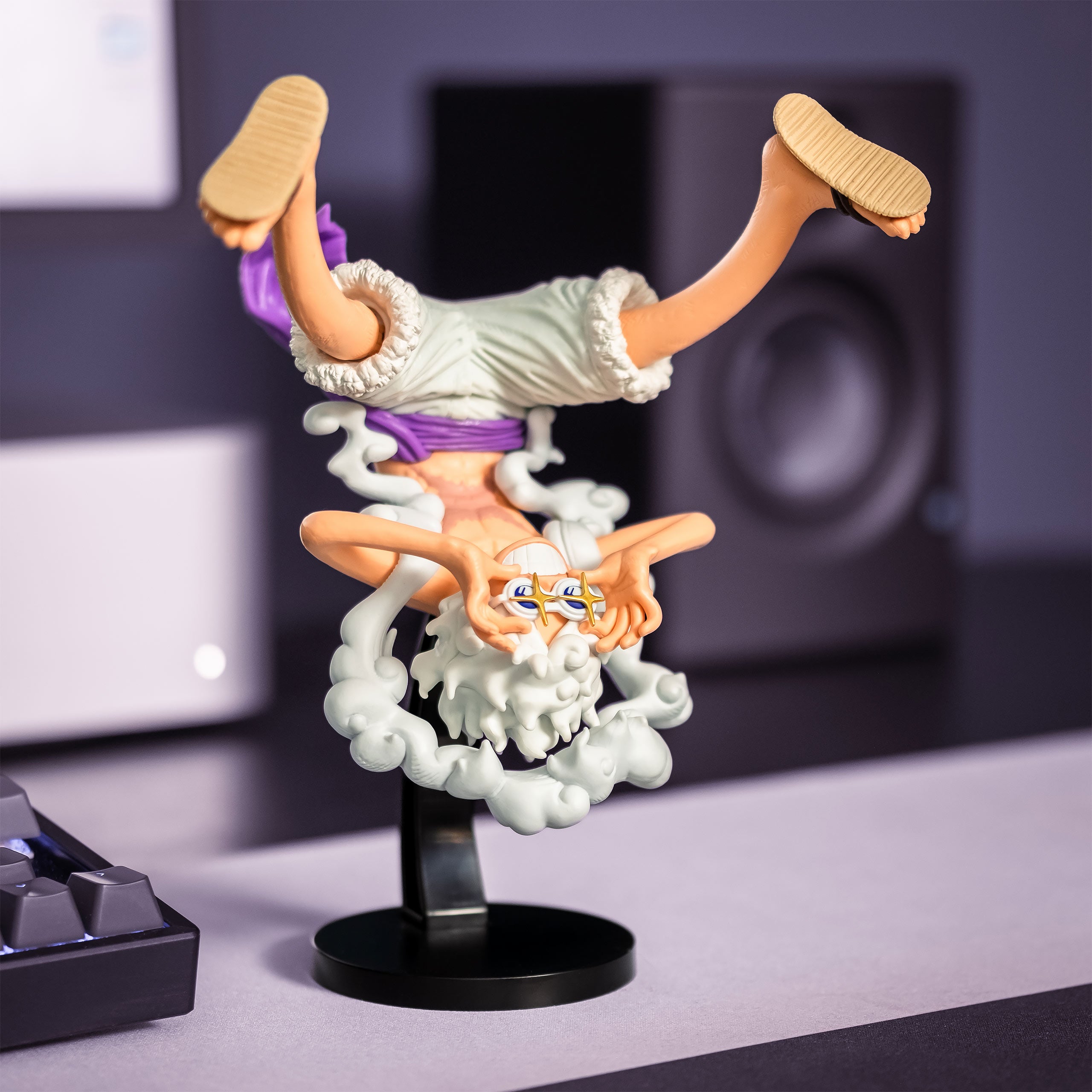 Product image One Piece: Gear 5 - Monkey D. Luffy King of Artist Figure