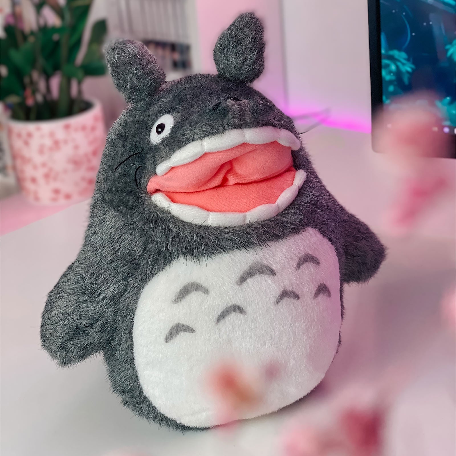 Product image Happy Totoro Plush Figure grey