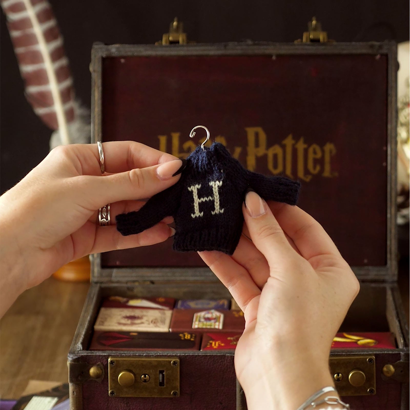 Product image Harry Potter - Hogwarts Suitcase Advent Calendar