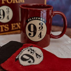 Product image Harry Potter - Platform 9 3/4 Socks and Mug