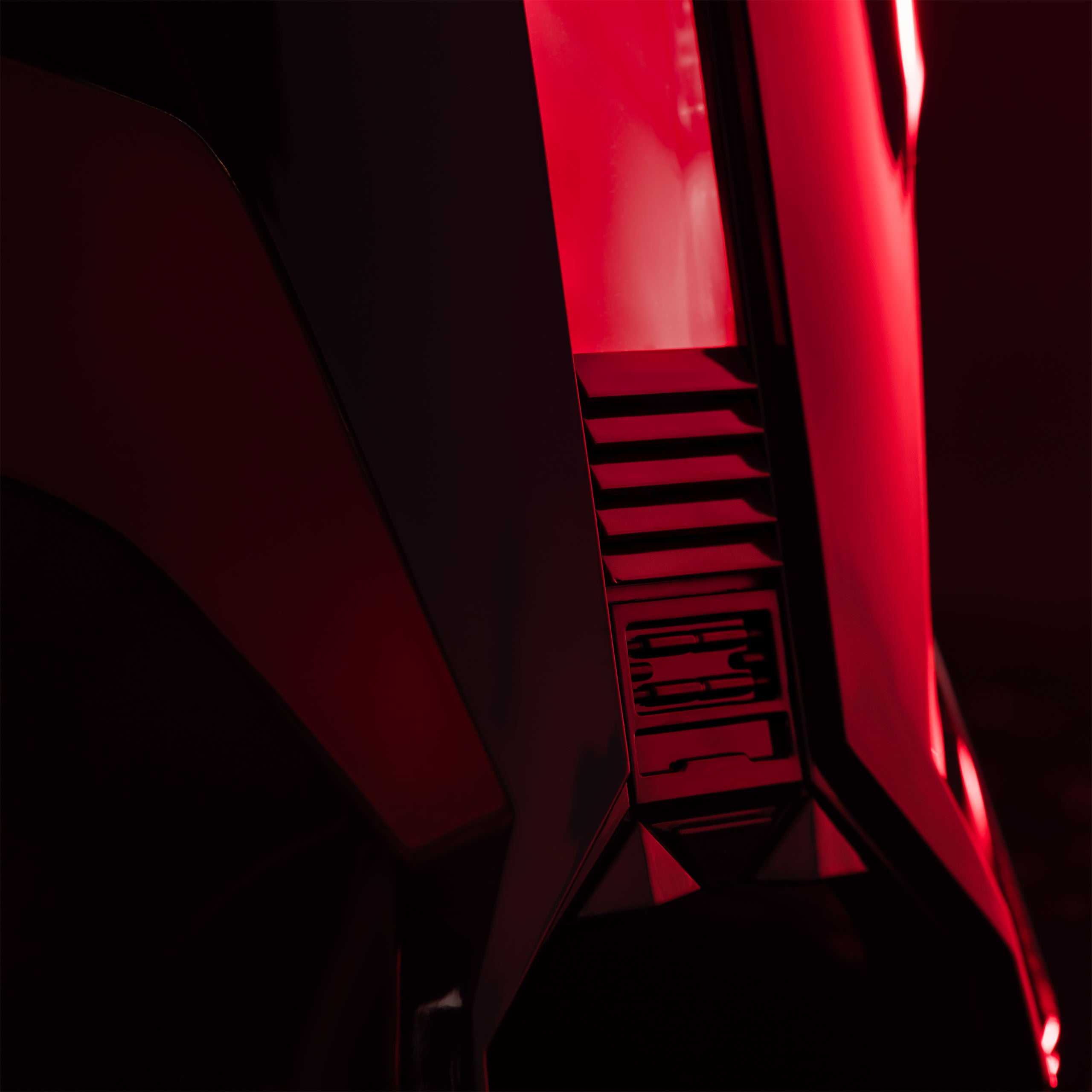 Product image Moff Gideon Black Series Helmet Replica with Light - Star Wars