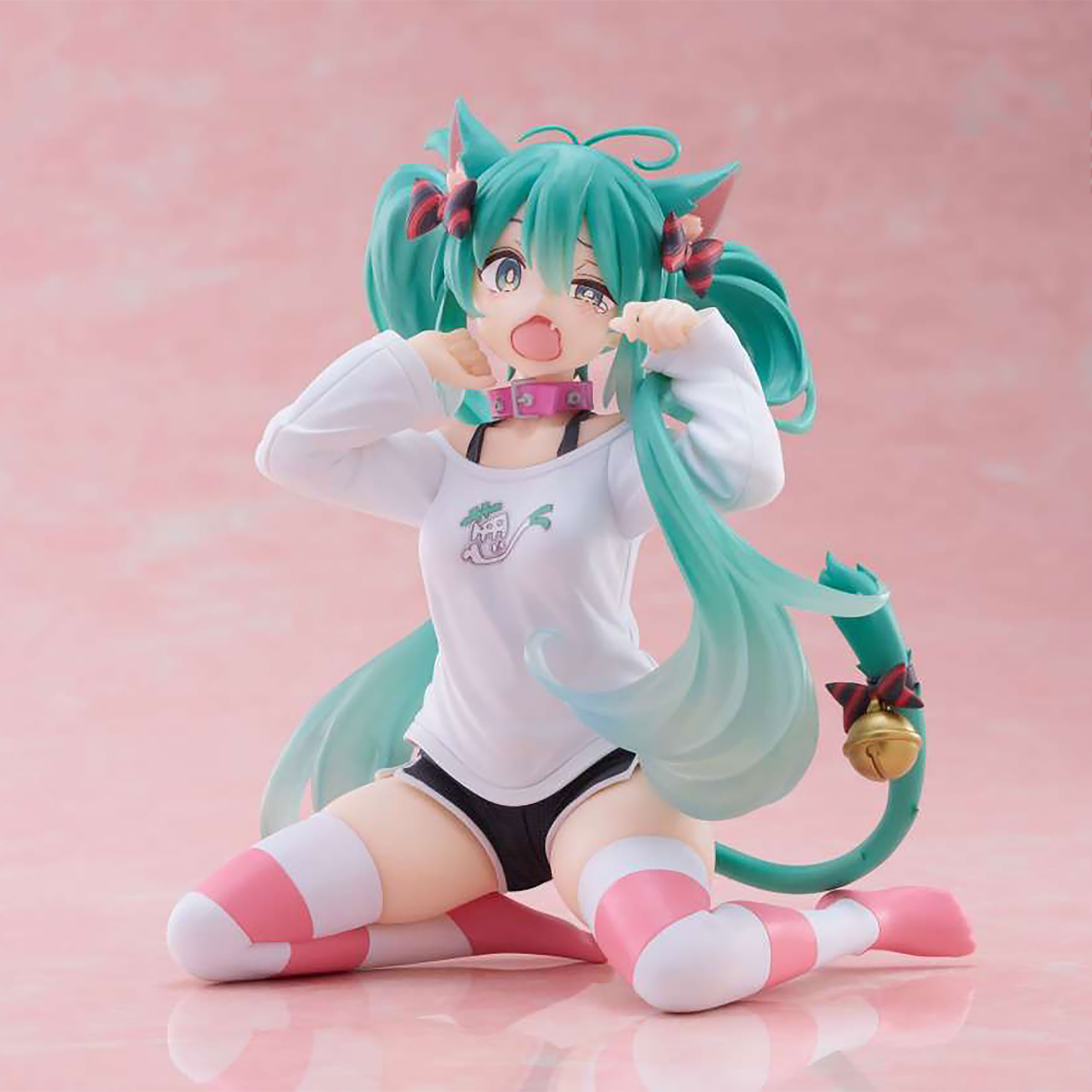 Product image Hatsune Miku - Desktop Cute Figure