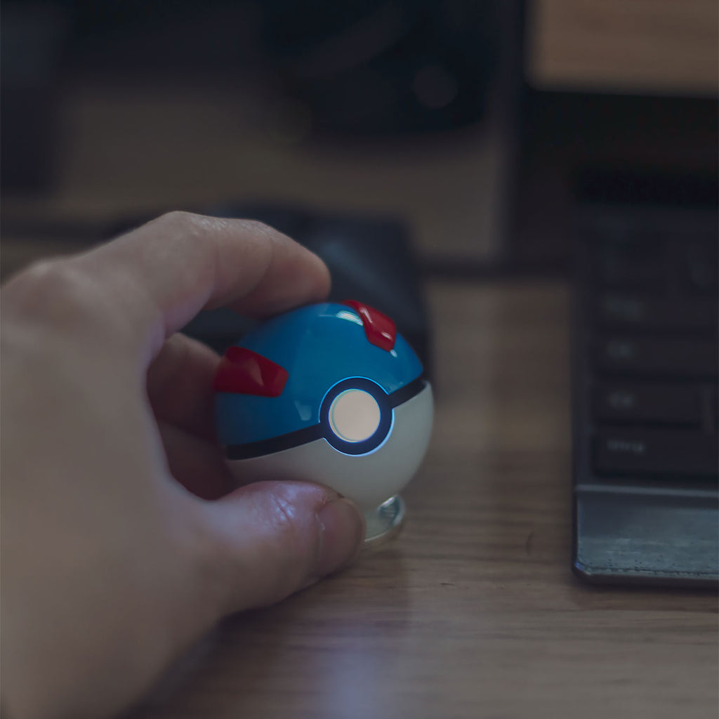 Product image Pokemon - Pokeball Superball Mini Replica with Light