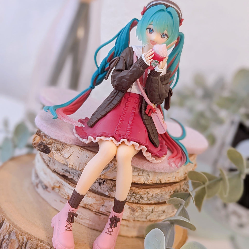 Product image Hatsune Miku - Autumn Date Pink Noodle Stopper Figure