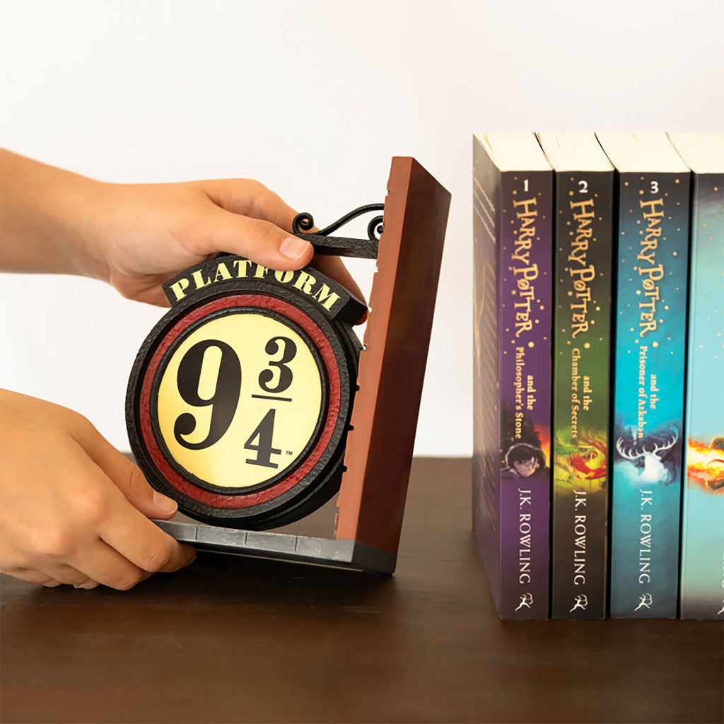 Product image Harry Potter - Platform 9 3/4 Bookend