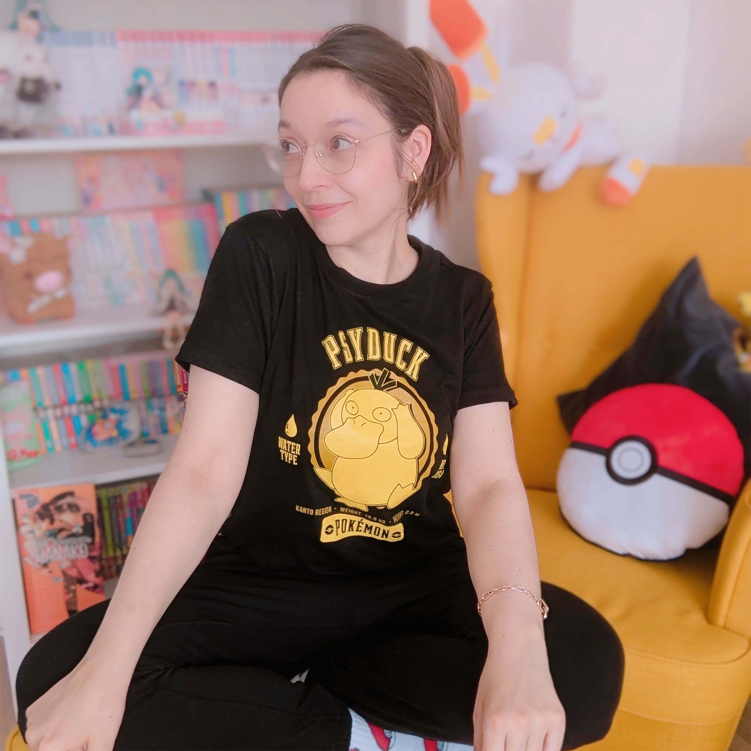Product image Pokemon - Psyduck College T-Shirt black