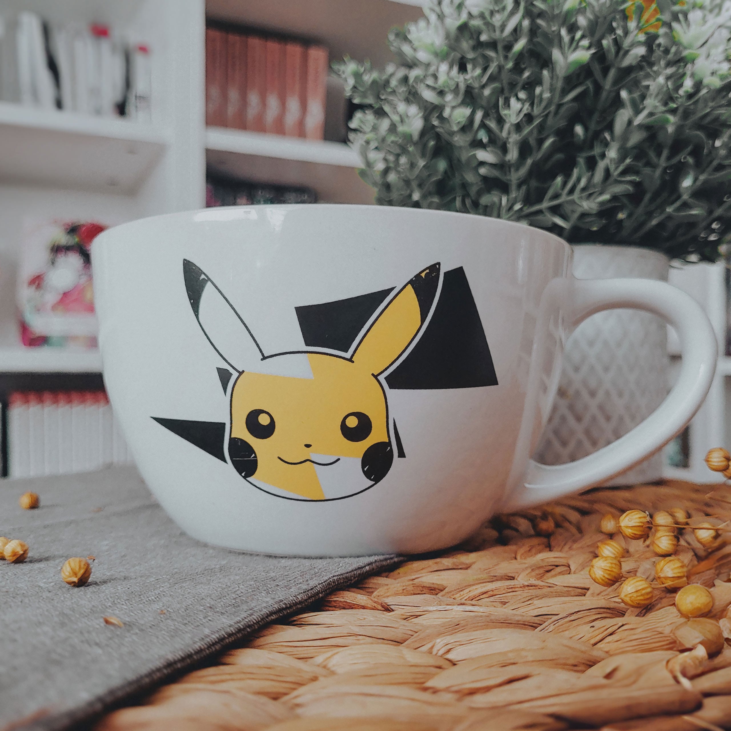 Product image Pokemon - Pikachu Thunderstruck Mug XXL