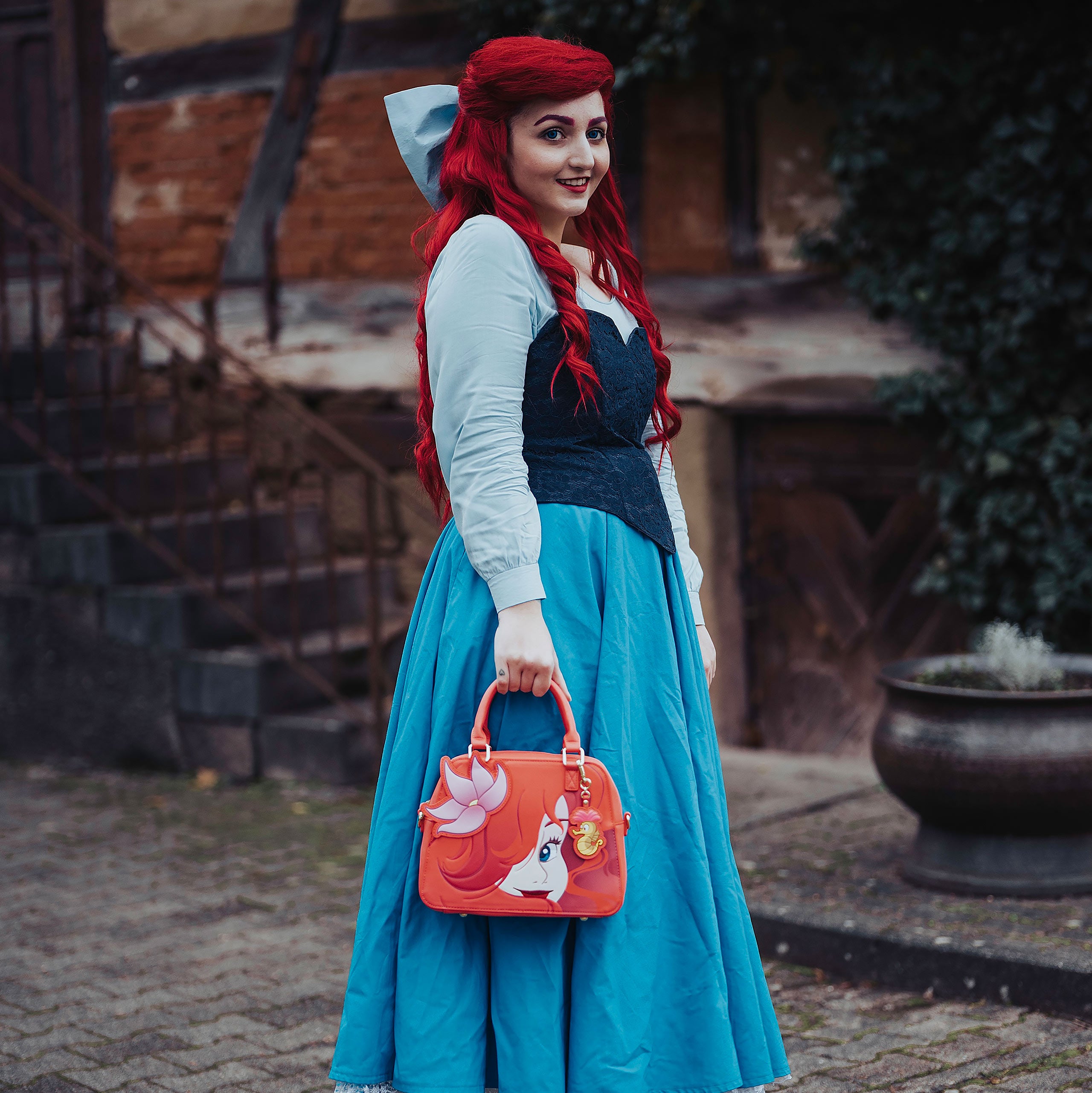 Product image Ariel - Face Glow in the Dark Crossbody Bag