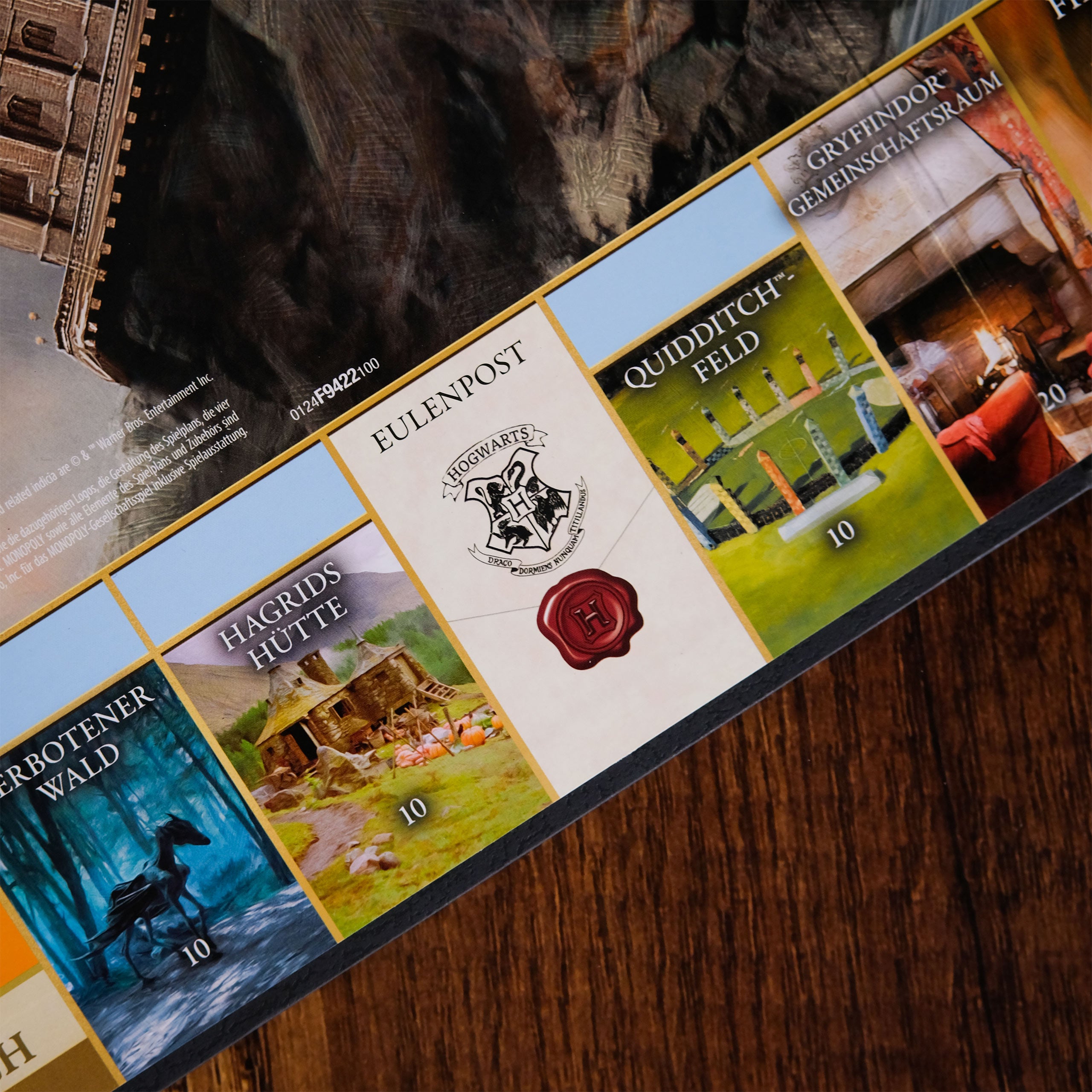 Product image Harry Potter - A Magical Adventure in Hogwarts Monopoly