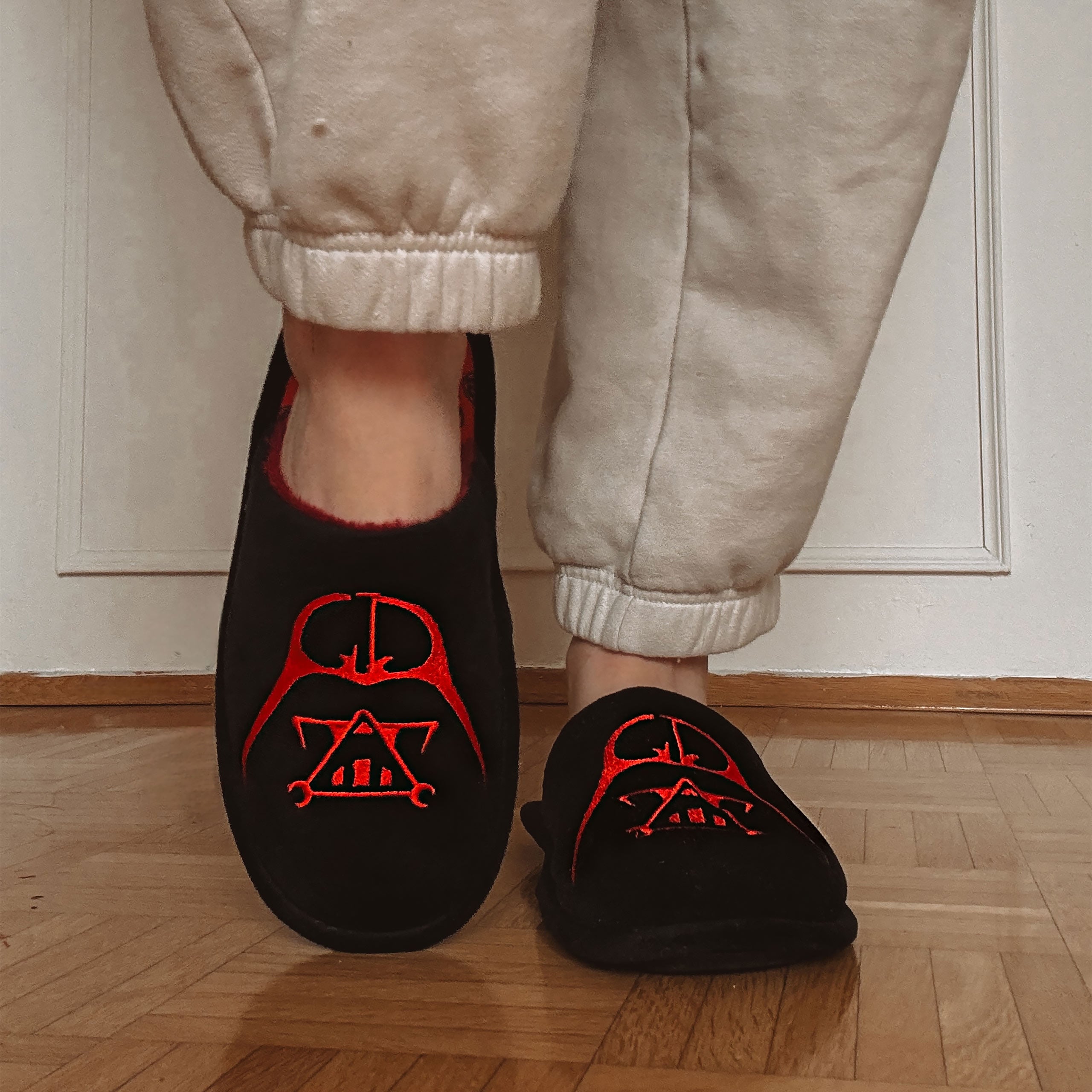 Product image Star Wars - Darth Vader Slippers Black-Red