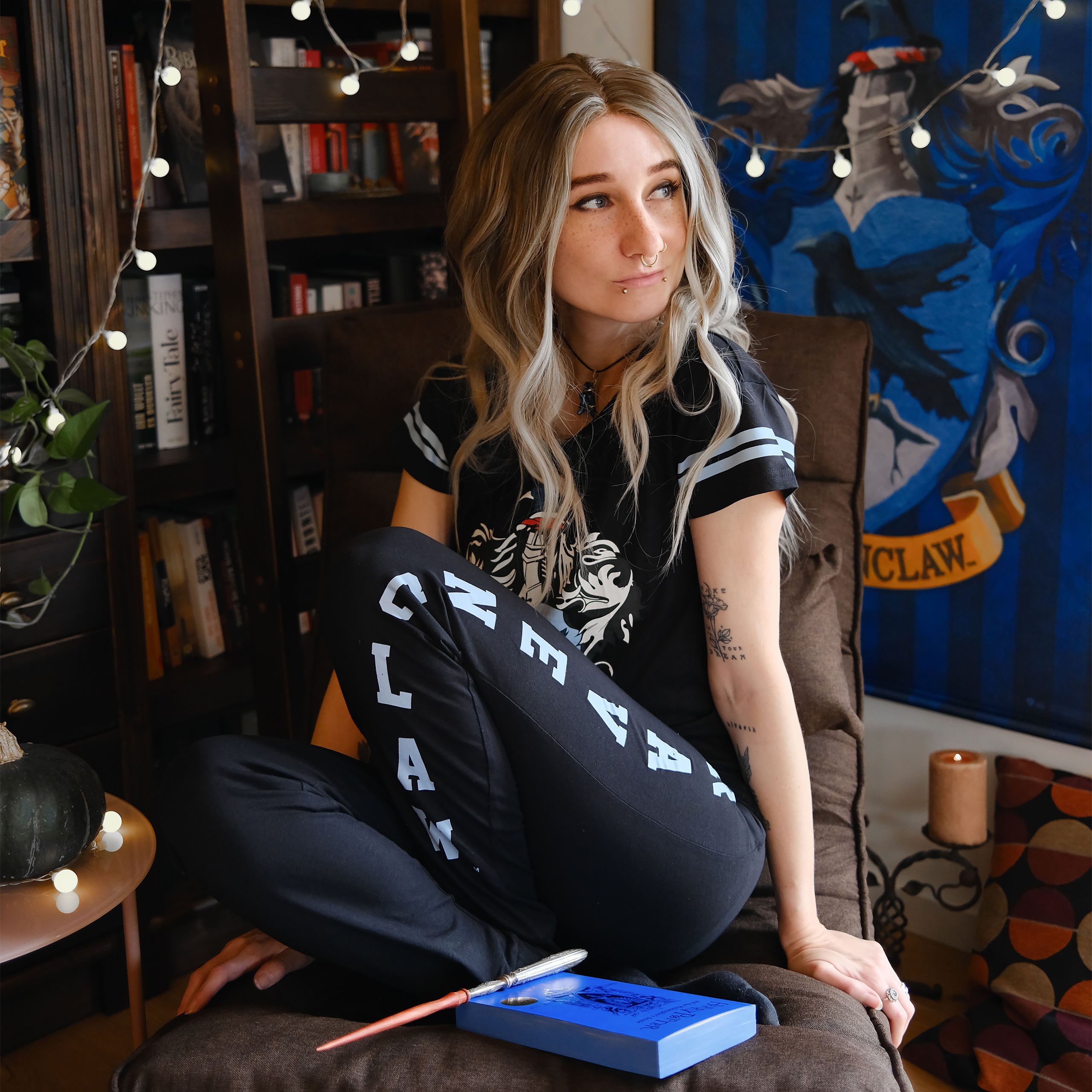 Product image Ravenclaw Crest Pajamas black - Harry Potter