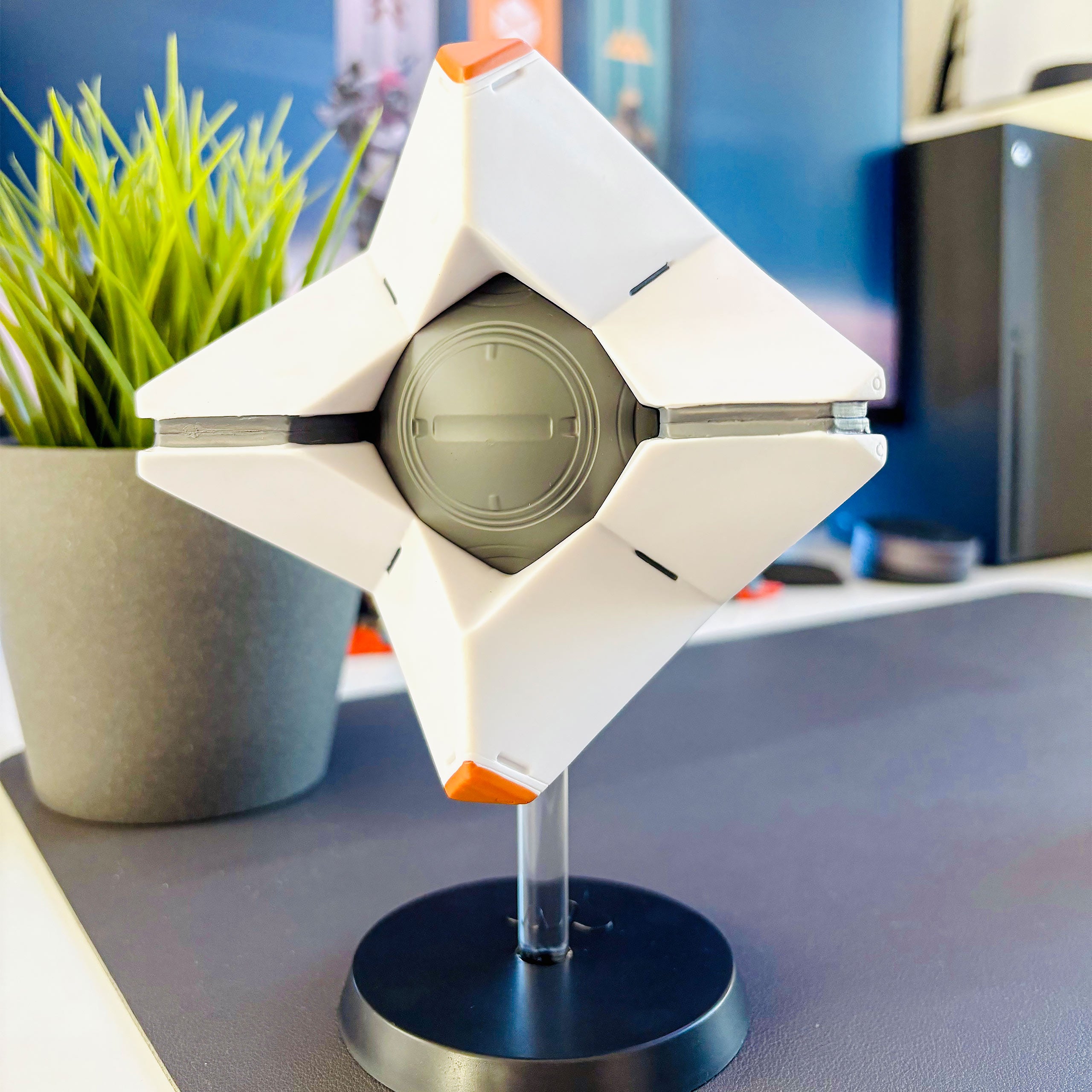 Product image Destiny - Generalist Shell Statue