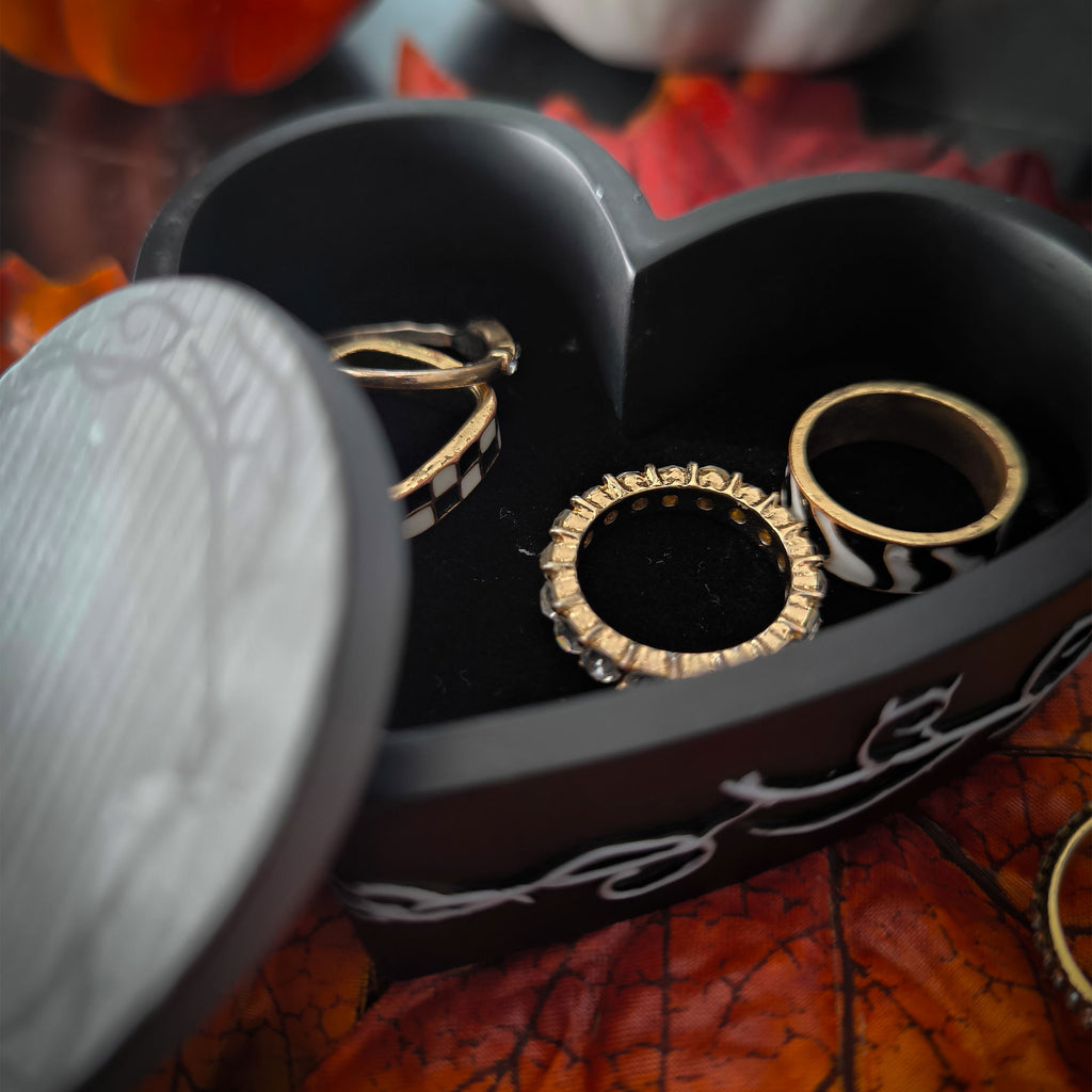 Product image Nightmare Before Christmas - Jack and Sally Trinket Box