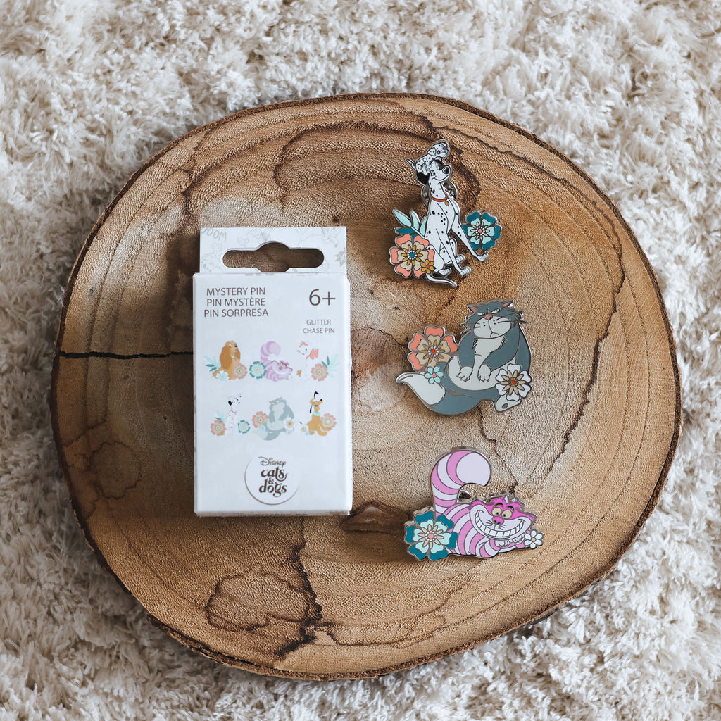 Product image Disney - Cats & Dogs Floral Mystery Pin