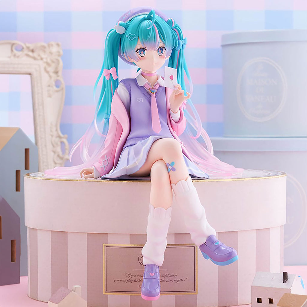Product image Hatsune Miku - Love Blazer Tenitol Noodle Stopper Statue
