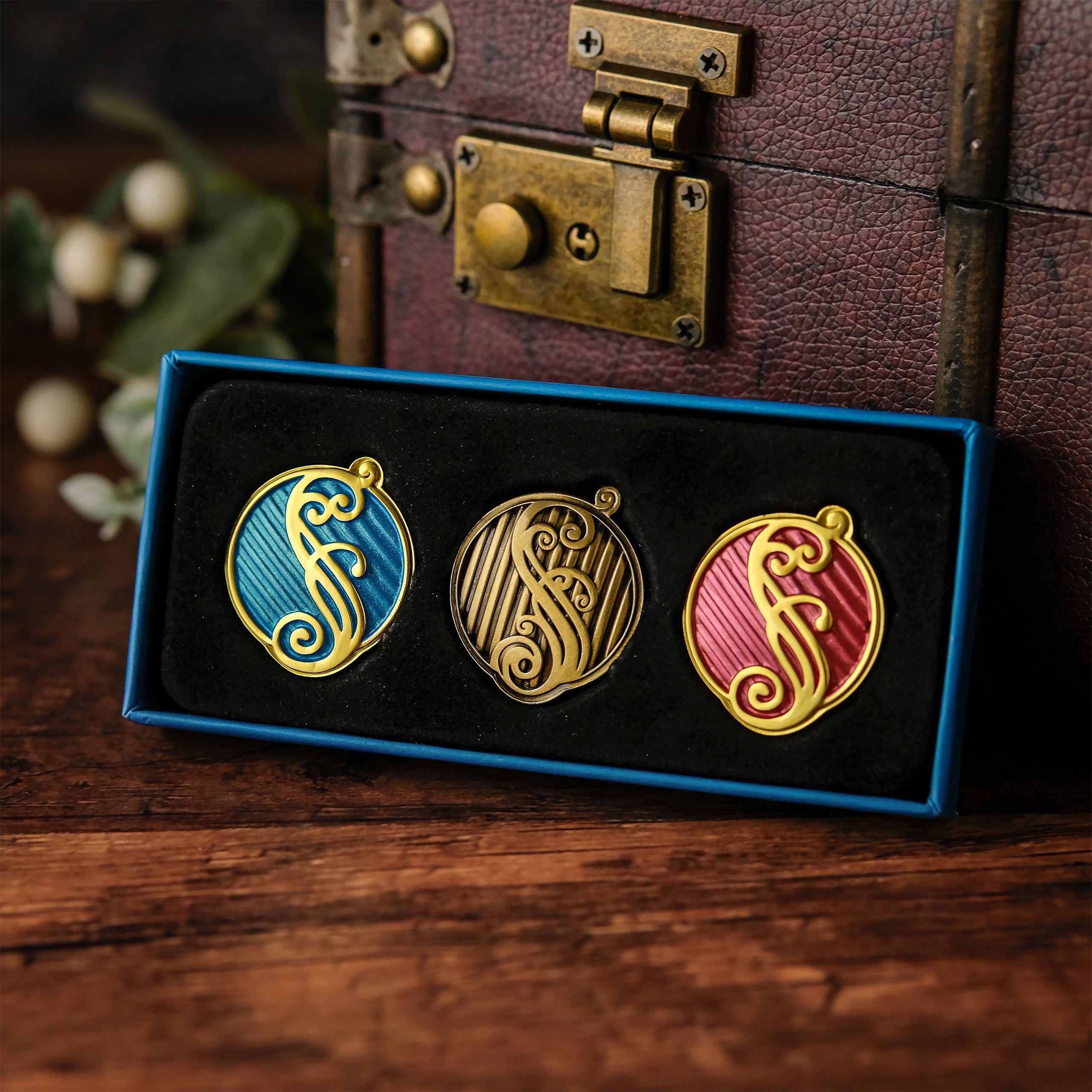 Product image Wicked - Shiz Pin Collection 3-Piece Set