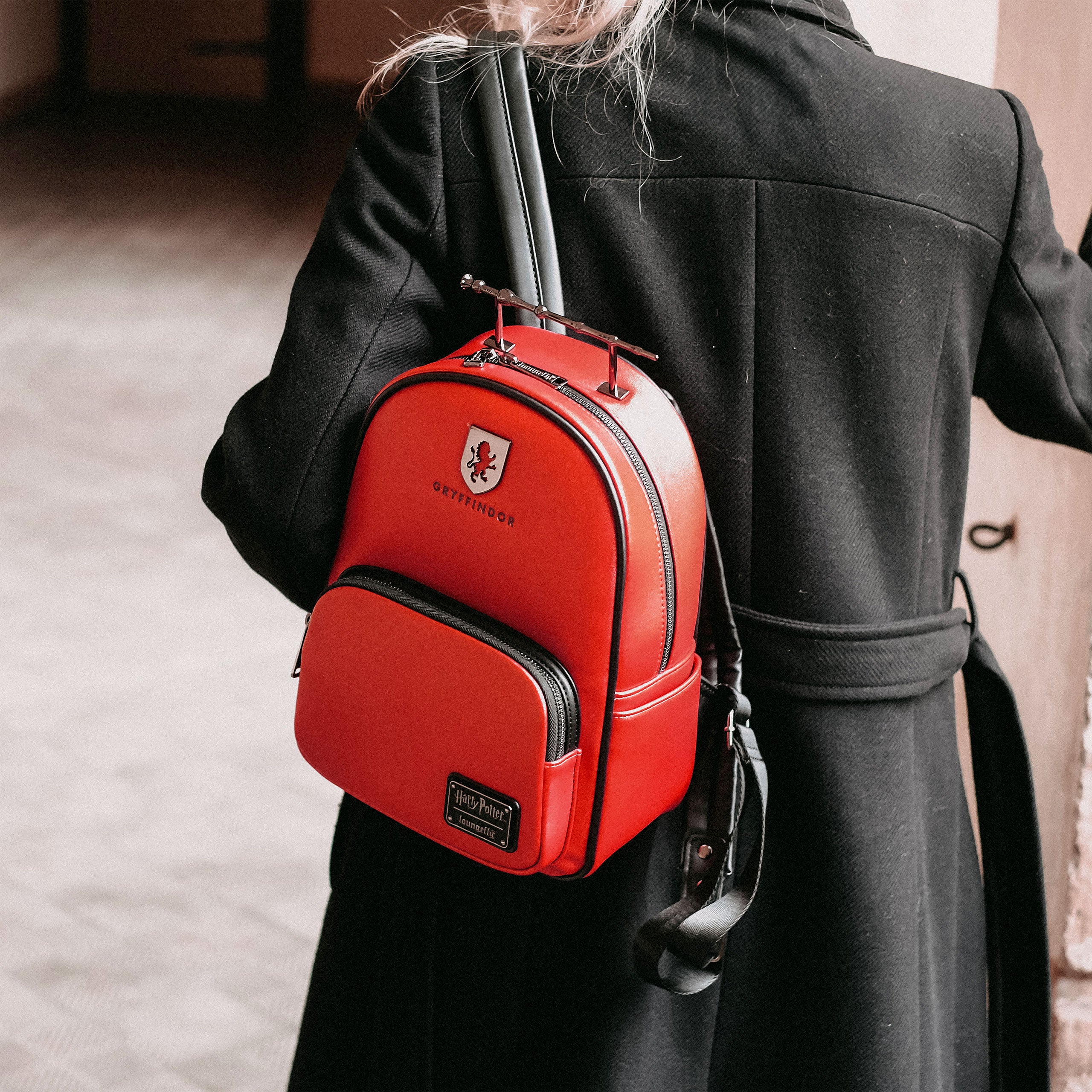 Product image Harry Potter - Gryffindor Glitter Mini Backpack