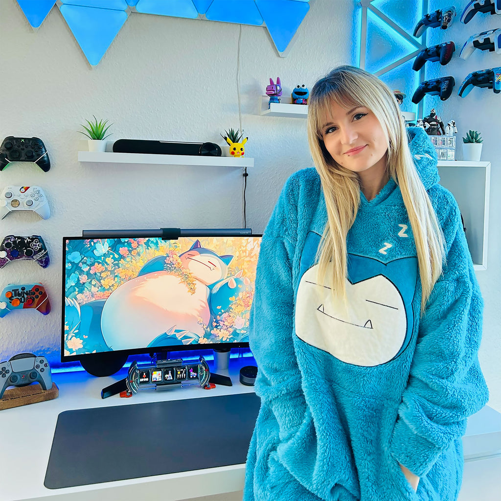 Product image Pokemon - Snorlax Oversize Cuddle Sweater