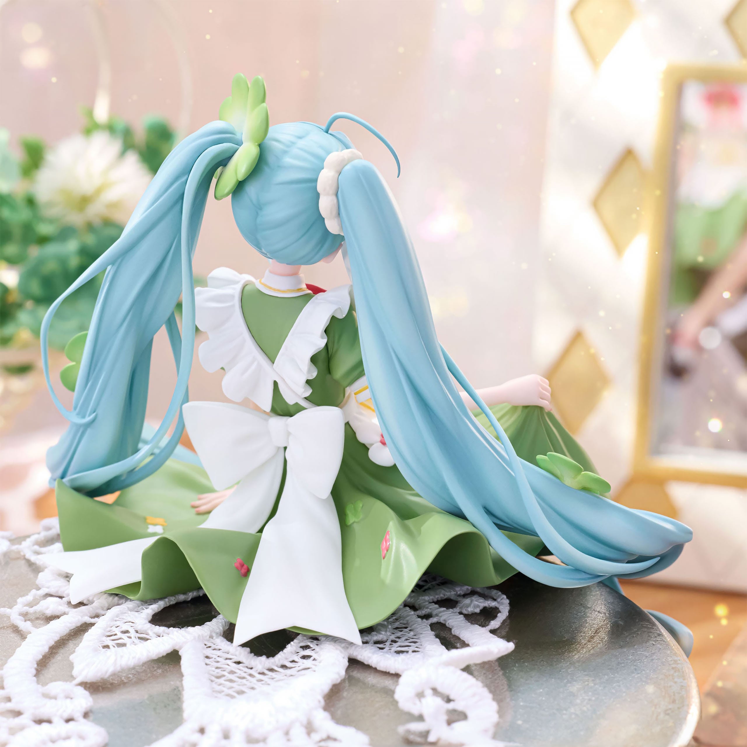 Product image Hatsune Miku - Flower Fairy Clover Noodle Stopper Figure
