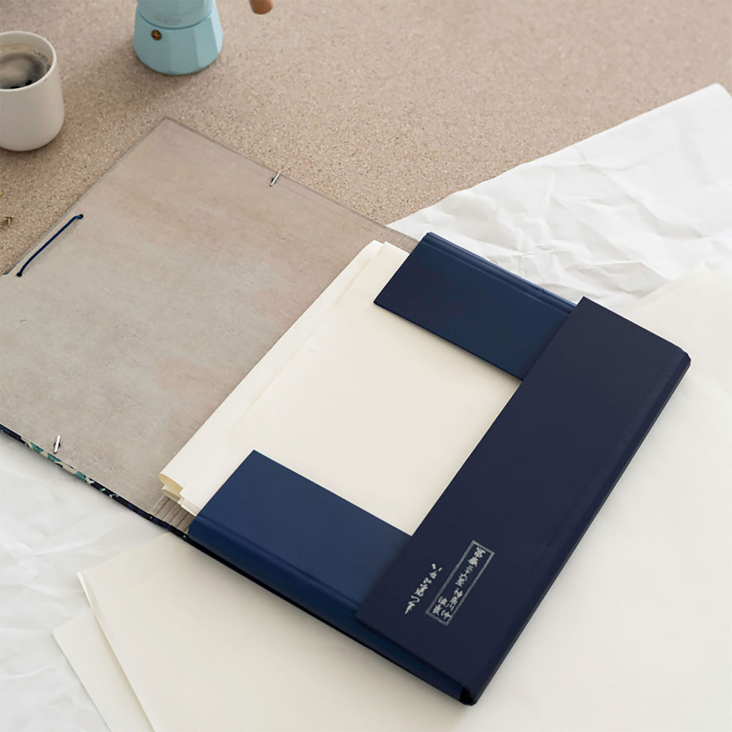 Product image The Great Wave off Kanagawa - Katsushika Hokusai Document Folder