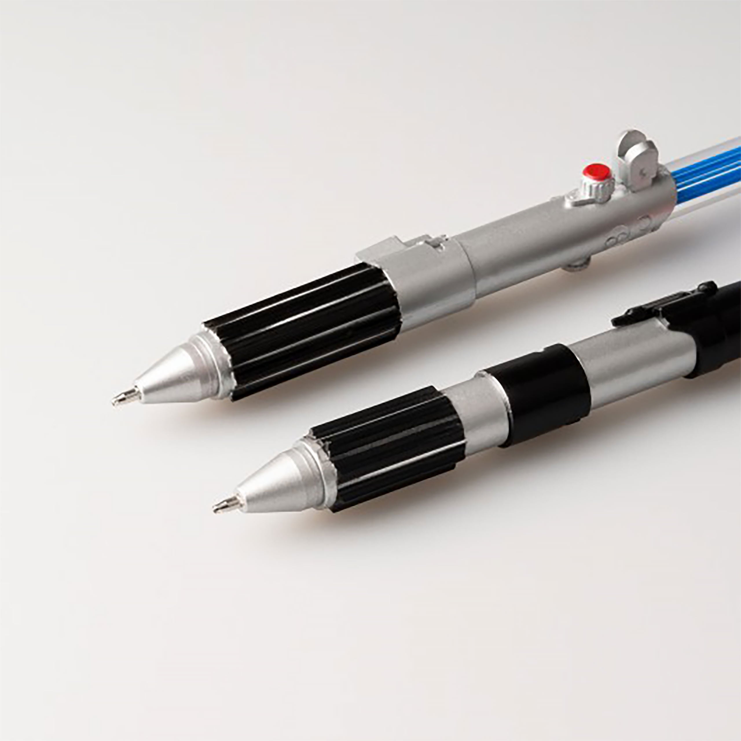 Product image Star Wars - Darth Vader and Luke Skywalker Light-Up Ballpoint Pen Set