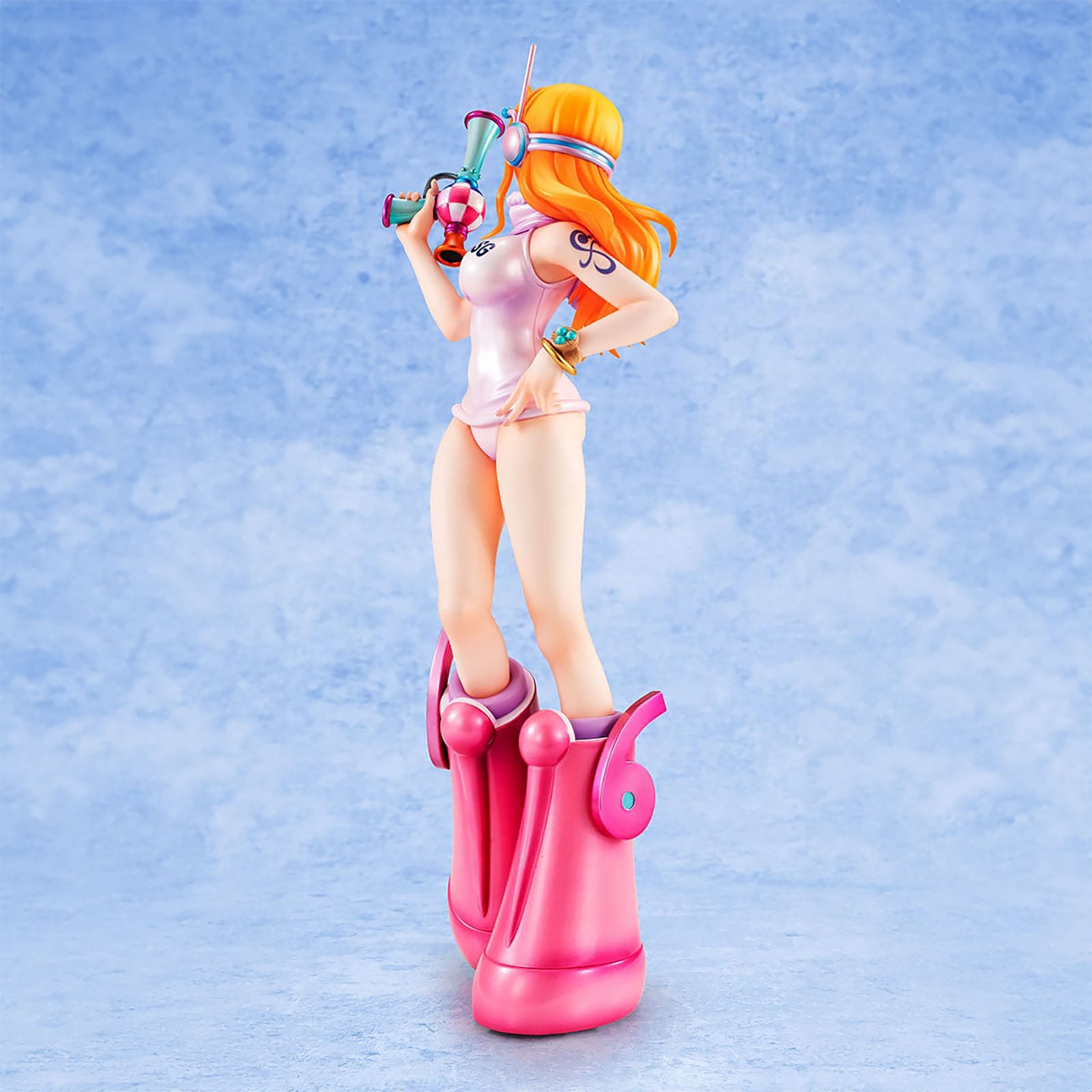 Product image One Piece - Nami Portrait Of Pirates Statue Evolutionary History