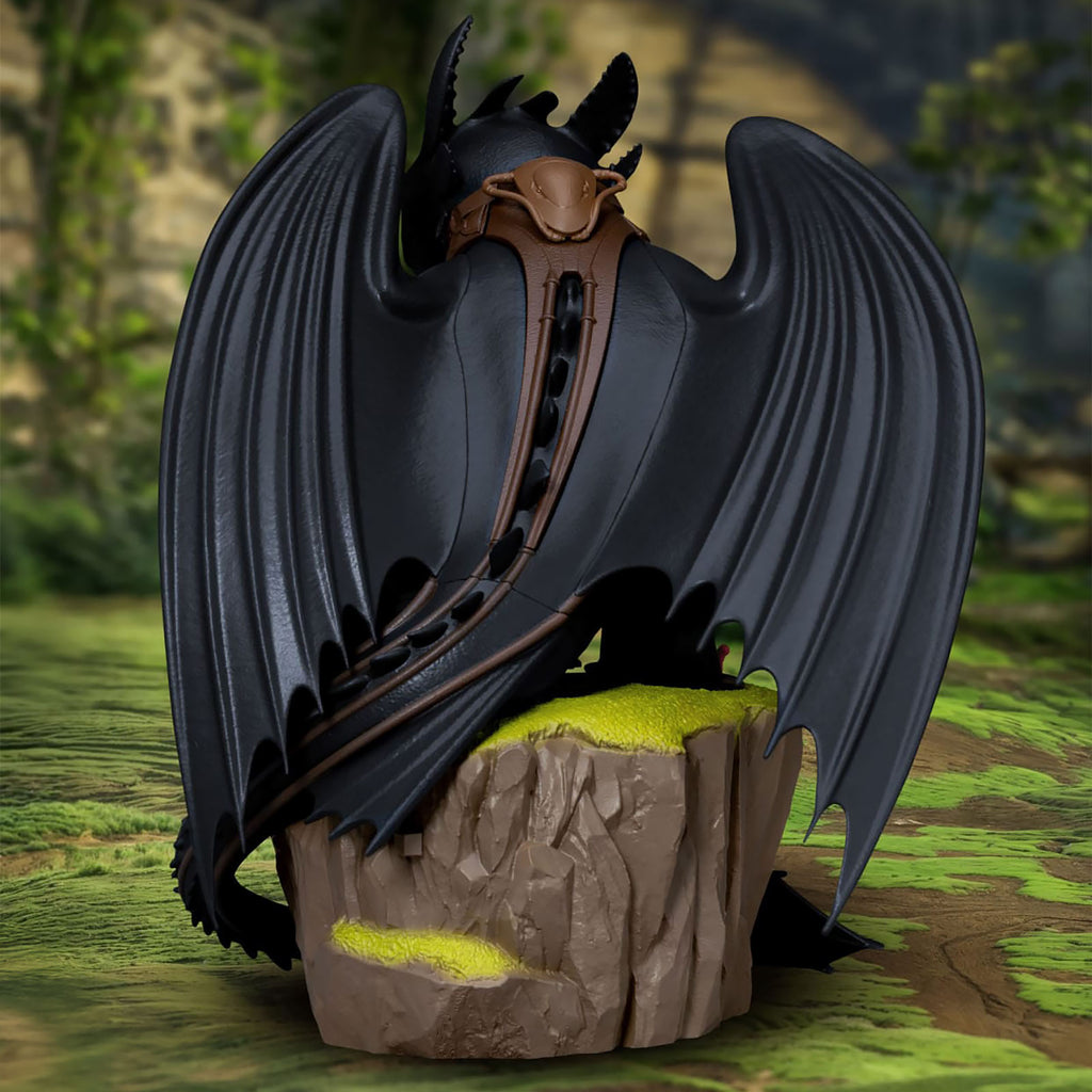 Product image How to Train Your Dragon - Toothless D-Stage Diorama Figure