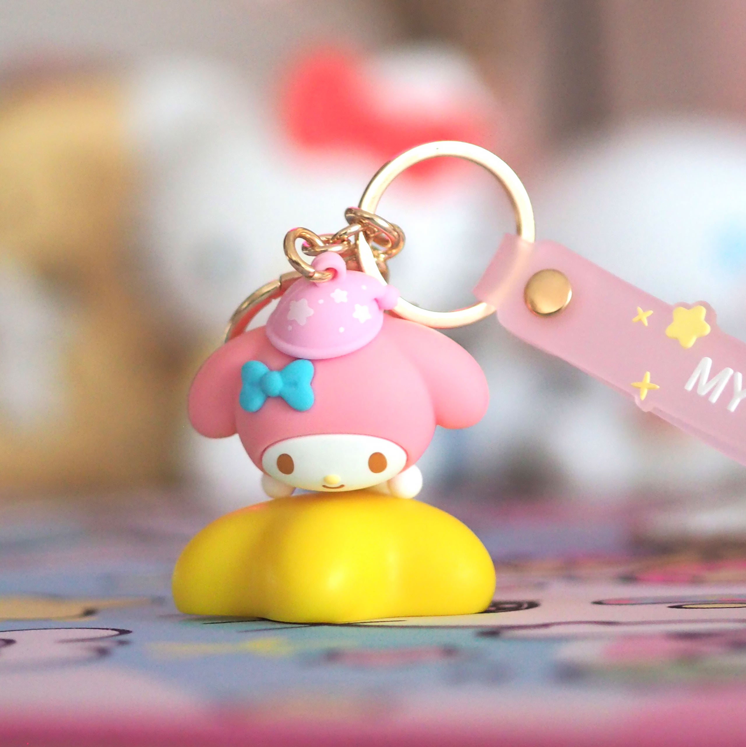 Product image Sanrio - Hello Kitty and Friends YuMe Mystery Light-Up Keychain