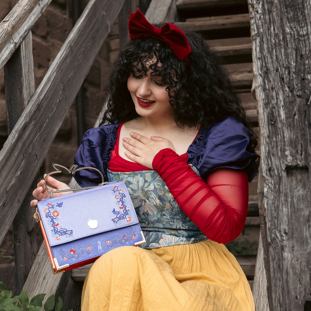 Product image Snow White - Crossbody Bag