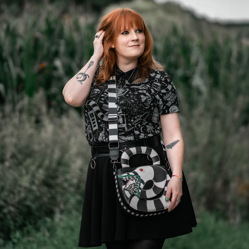 Product image Beetlejuice - Sandworm Crossbody Bag