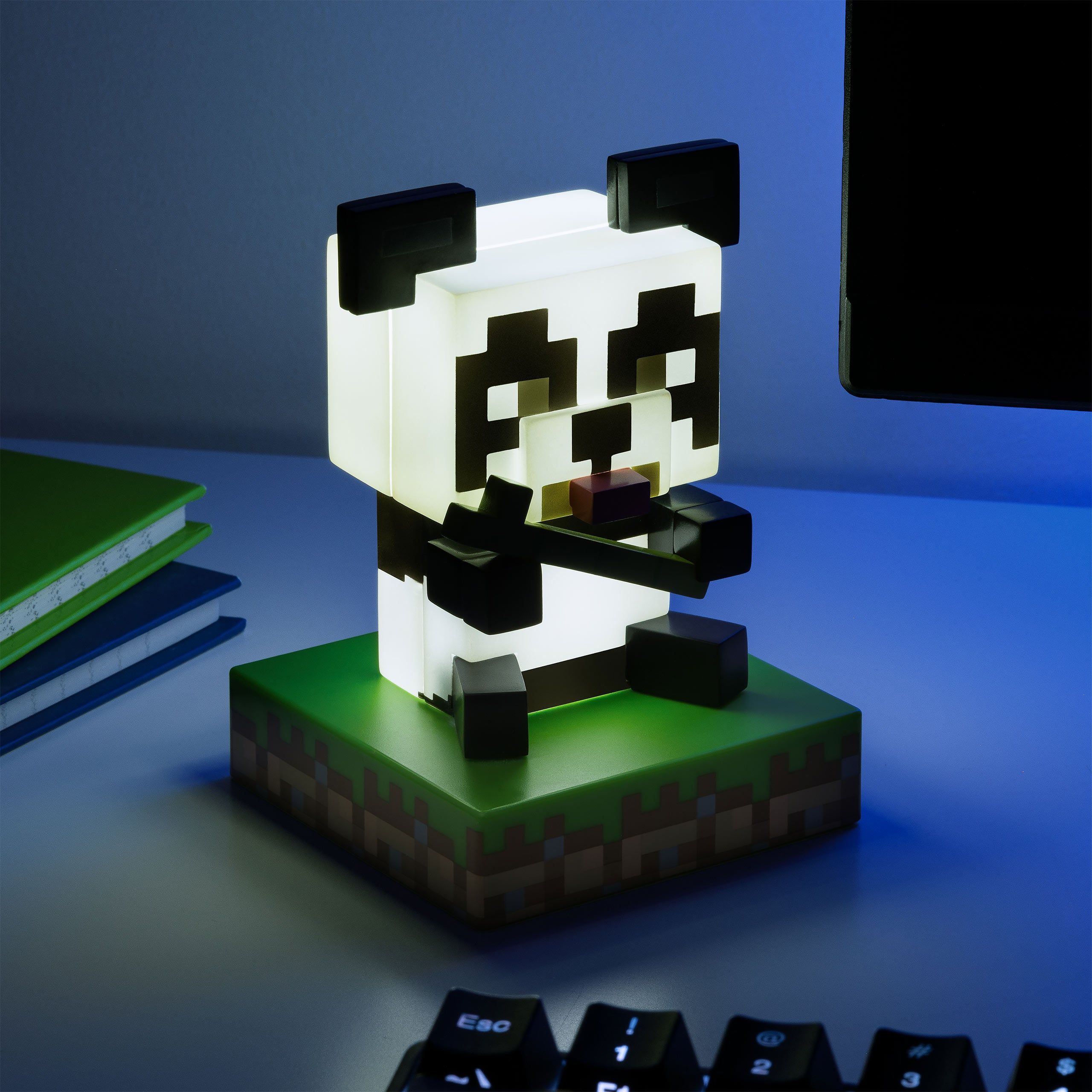 Product image Minecraft - Panda 3D Table Lamp
