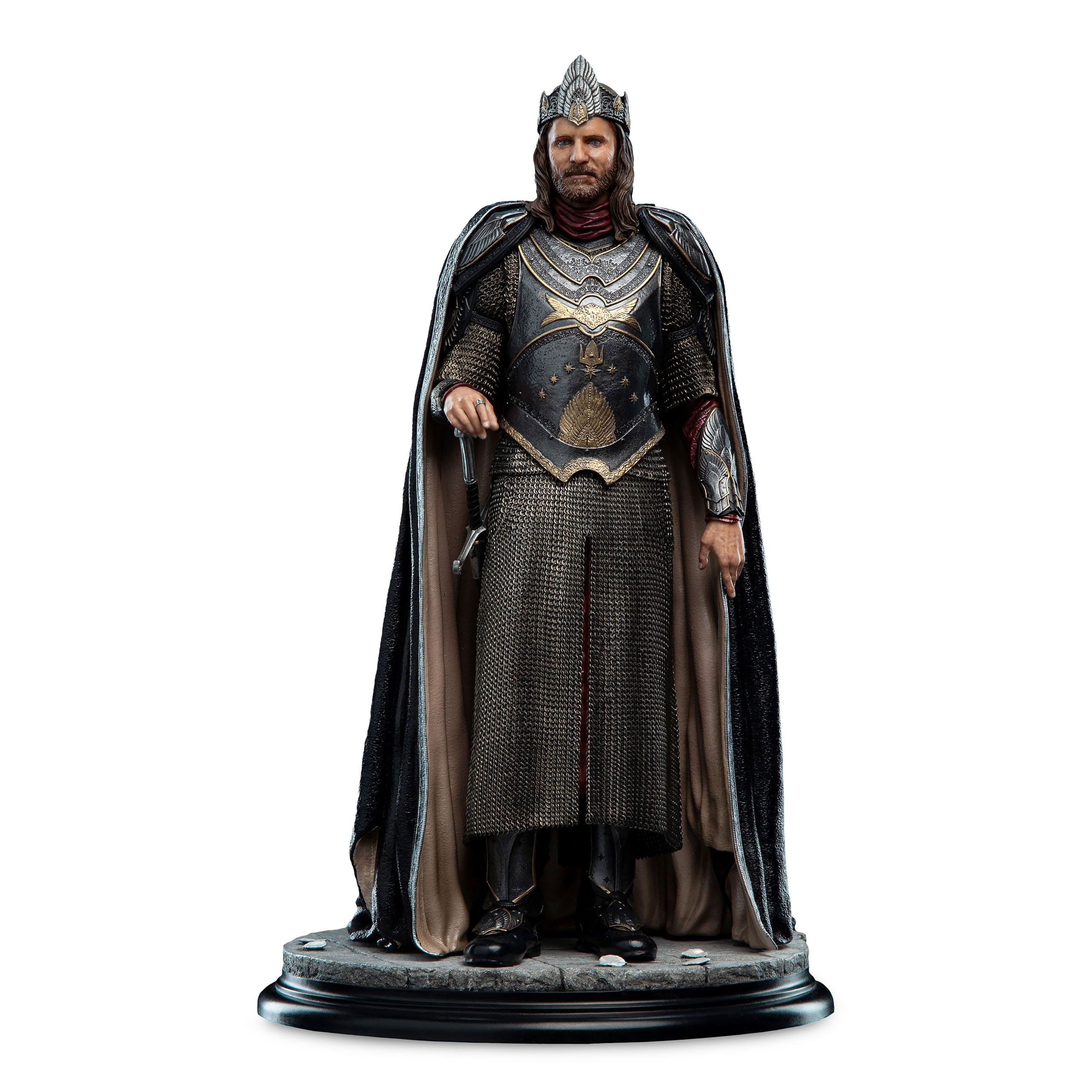 Product image The Lord of the Rings - King Aragorn Figure Classic Series